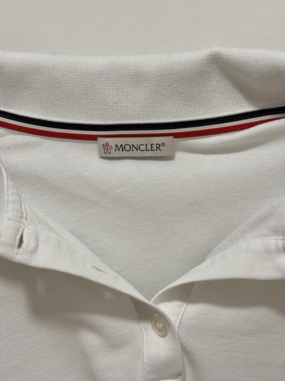 Moncler DDP Moncler Womens Polo White Maglia Logo Top Cotton size XS Size XS / US 0-2 / IT 36-38 - 11 Thumbnail