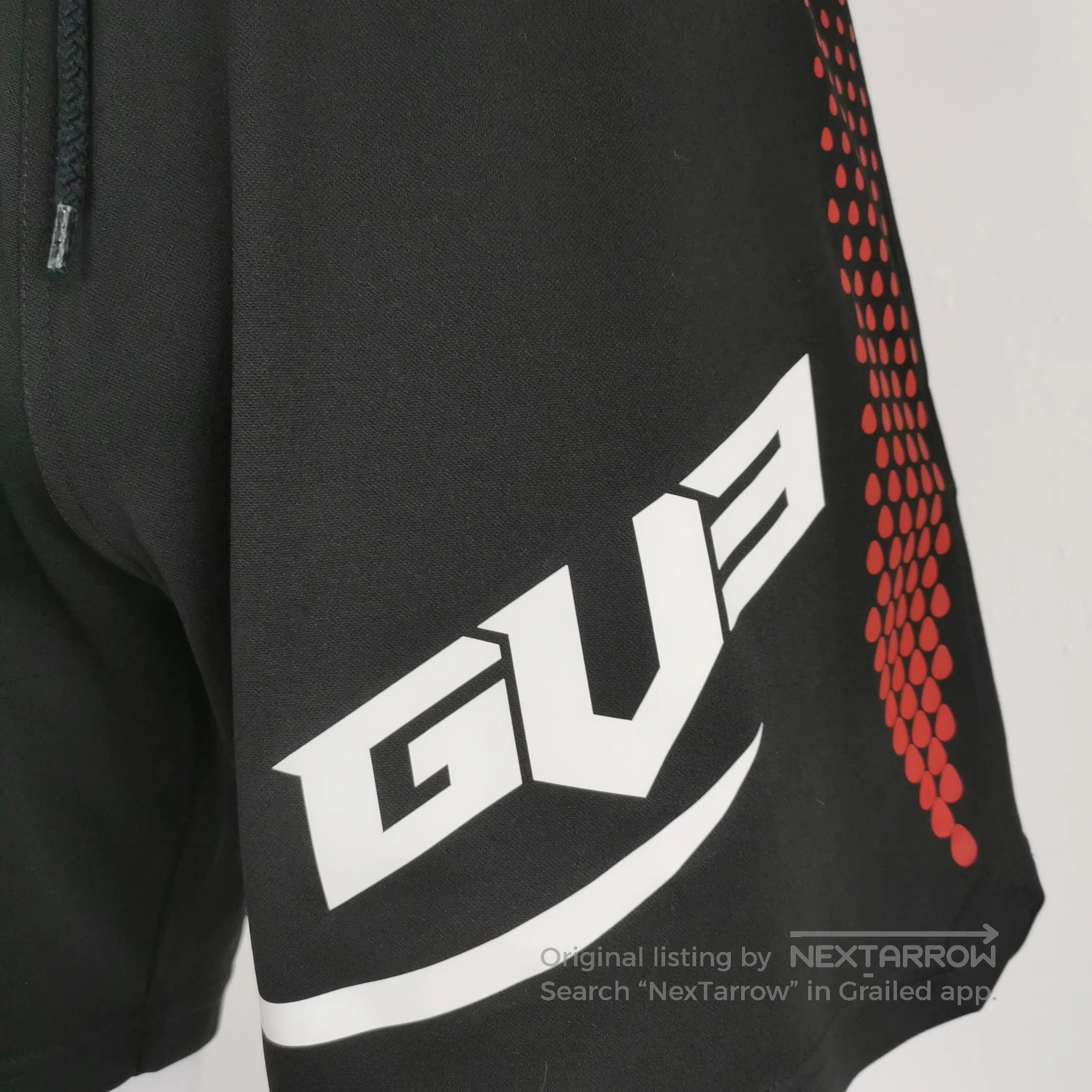 Givenchy Givenchy XS Colorblock Drawstring Shorts. Size US 26 / EU 42 - 2 Thumbnail