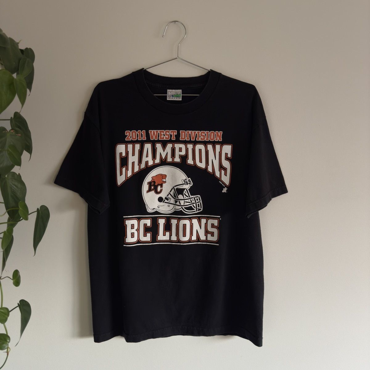 Vintage Vintage CFL BC Lions 2011 West Division Champions T-shirt Size US L / EU 52-54 / 3 - 2 Thumbnail