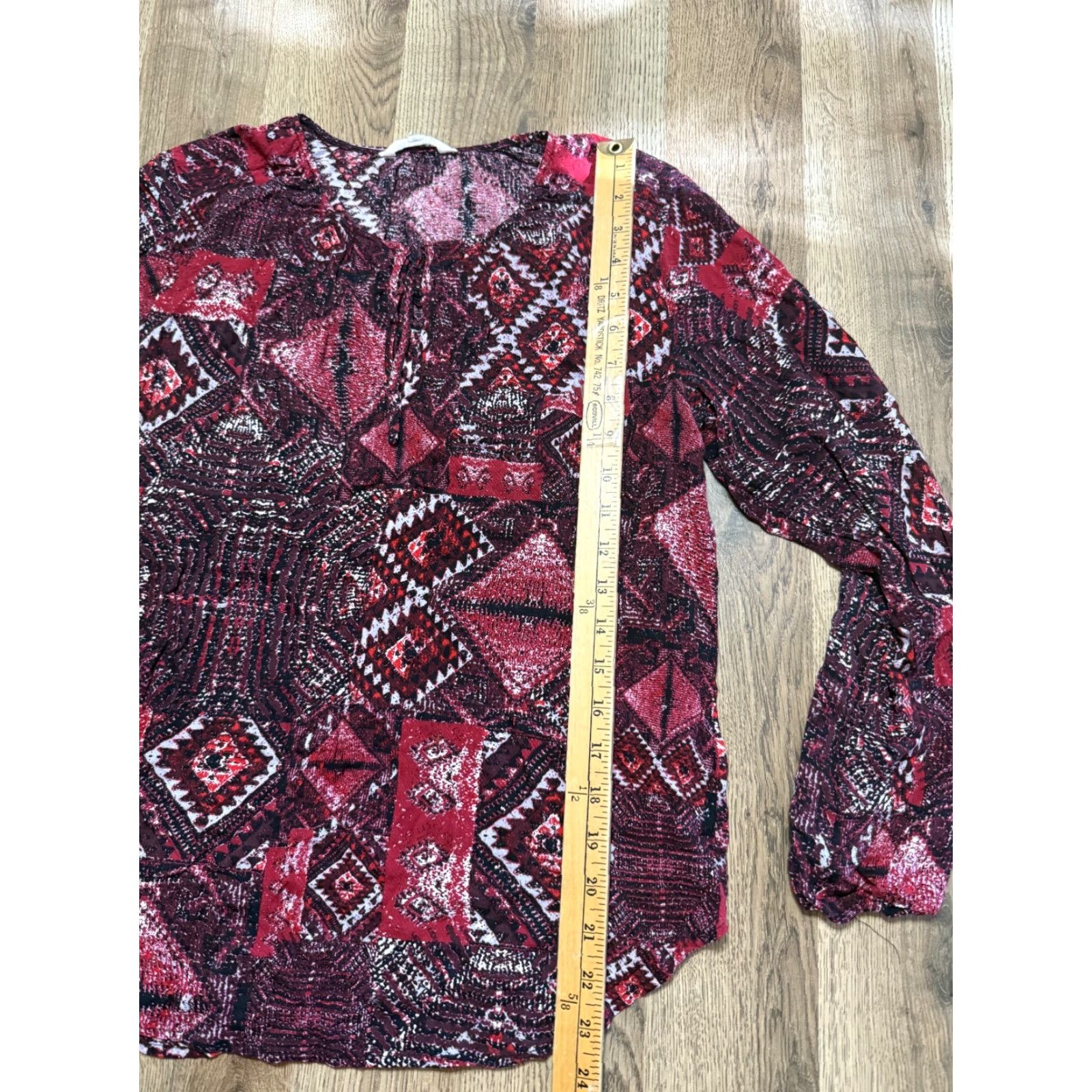 BB Dakota BB Dakota Shirt Womens Size Small Red Purple Black Long Sleeve Allover Print Size S / US 4 / IT 40 - 7 Thumbnail