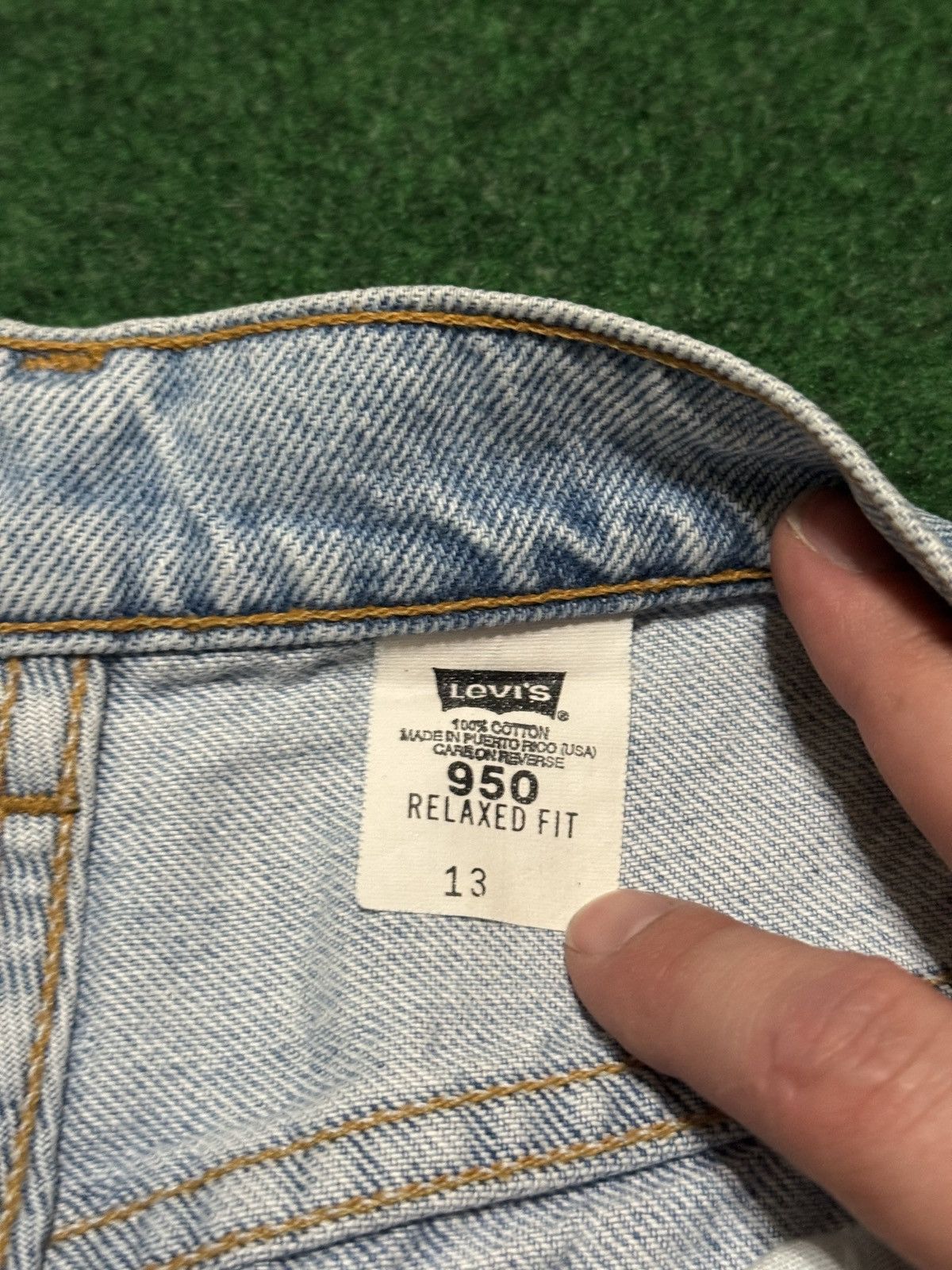 Levi's Vintage Clothing Vintage 90s Levi’s 950 Womens 13 High Waist 9” Denim Shorts Size 33" - 4 Thumbnail