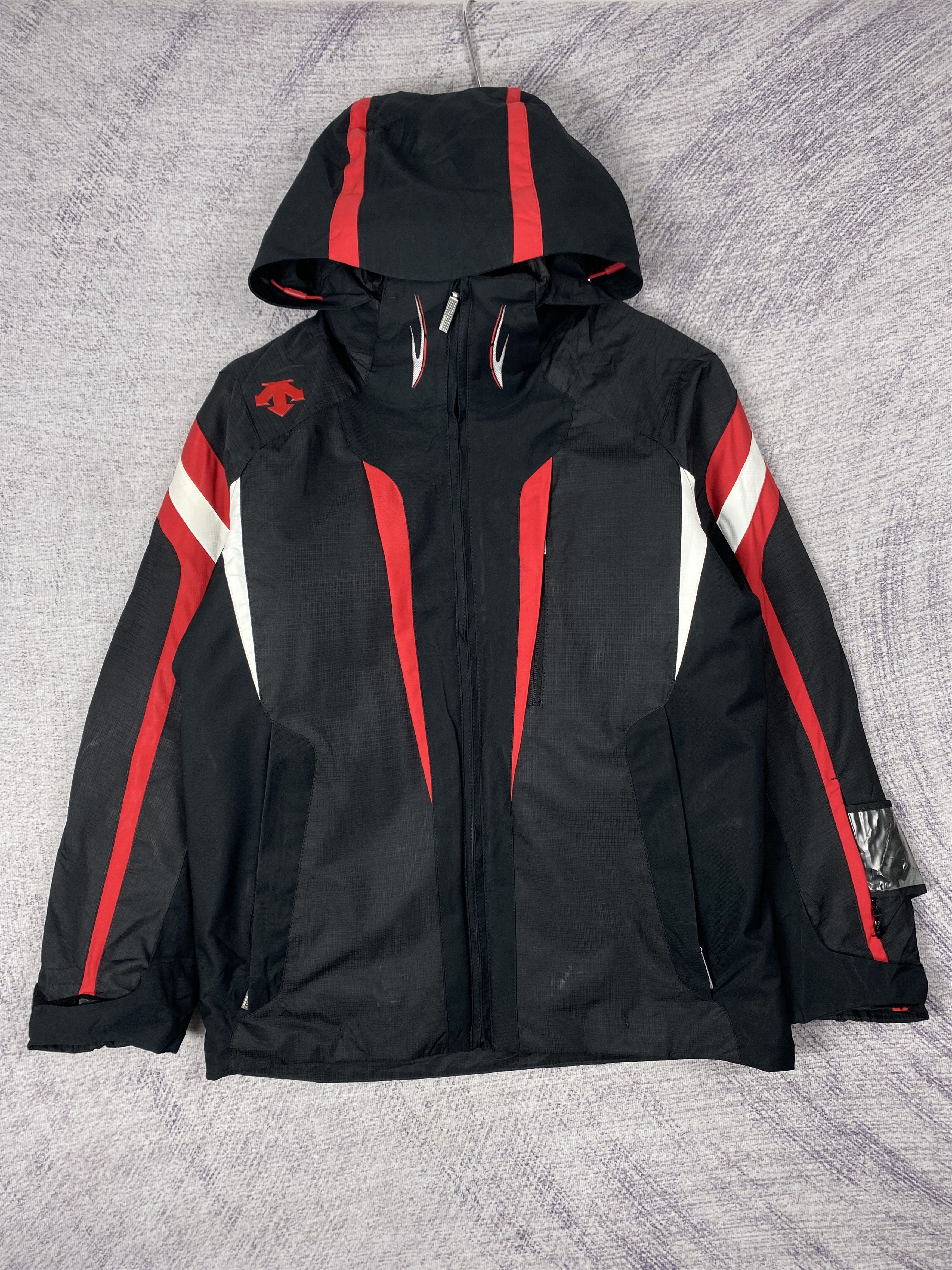 Descente Vintage Descente Ski Zip Up Hoodie Jacket Size US S / EU 44-46 / 1 - 1 Thumbnail