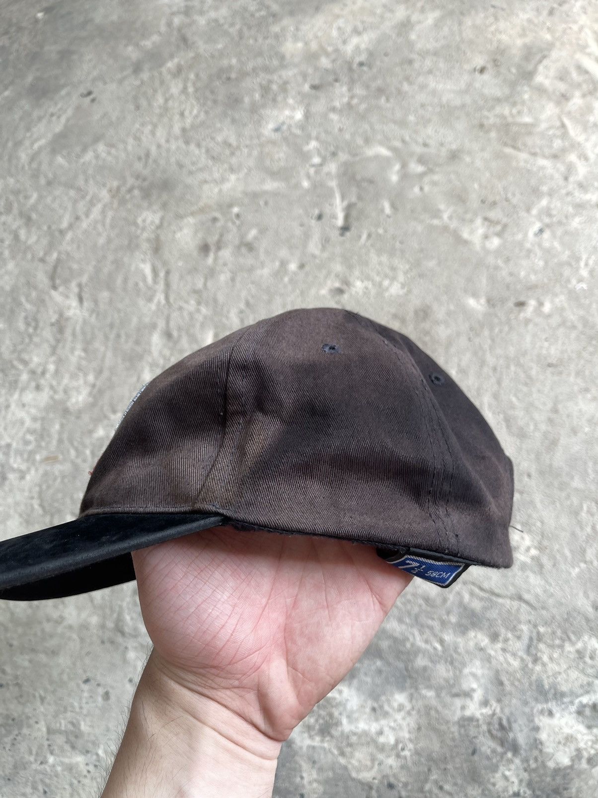 Audi AUDI 90S Y2K BIG LOGO RACING F1 FLAMES VELVET CAP HAT Size ONE SIZE - 7 Thumbnail