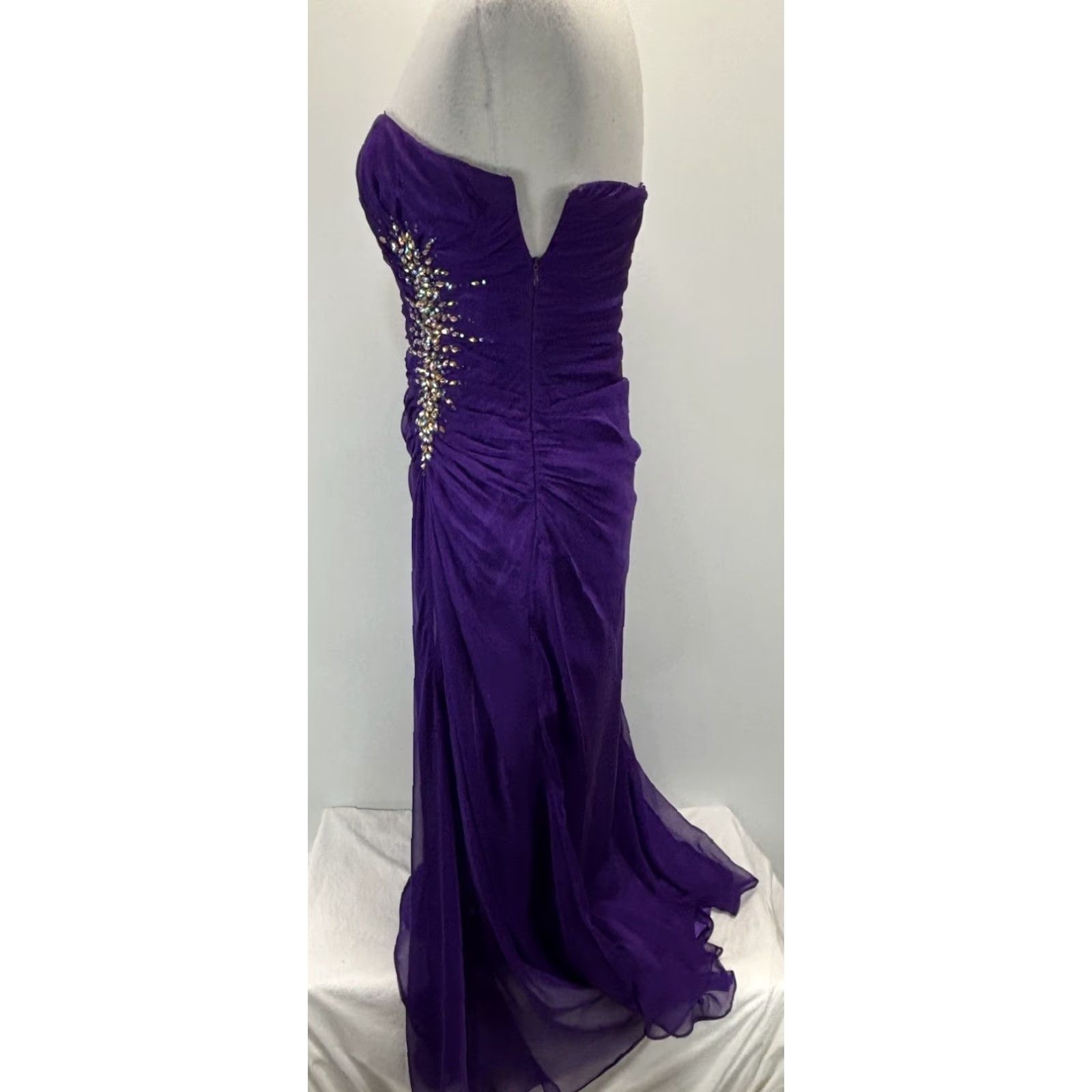 Vintage La Femme Gown Dress 8 Women’s Purple Jewels Ruched Strapless Prom Formal Size M / US 6-8 / IT 42-44 - 2 Thumbnail