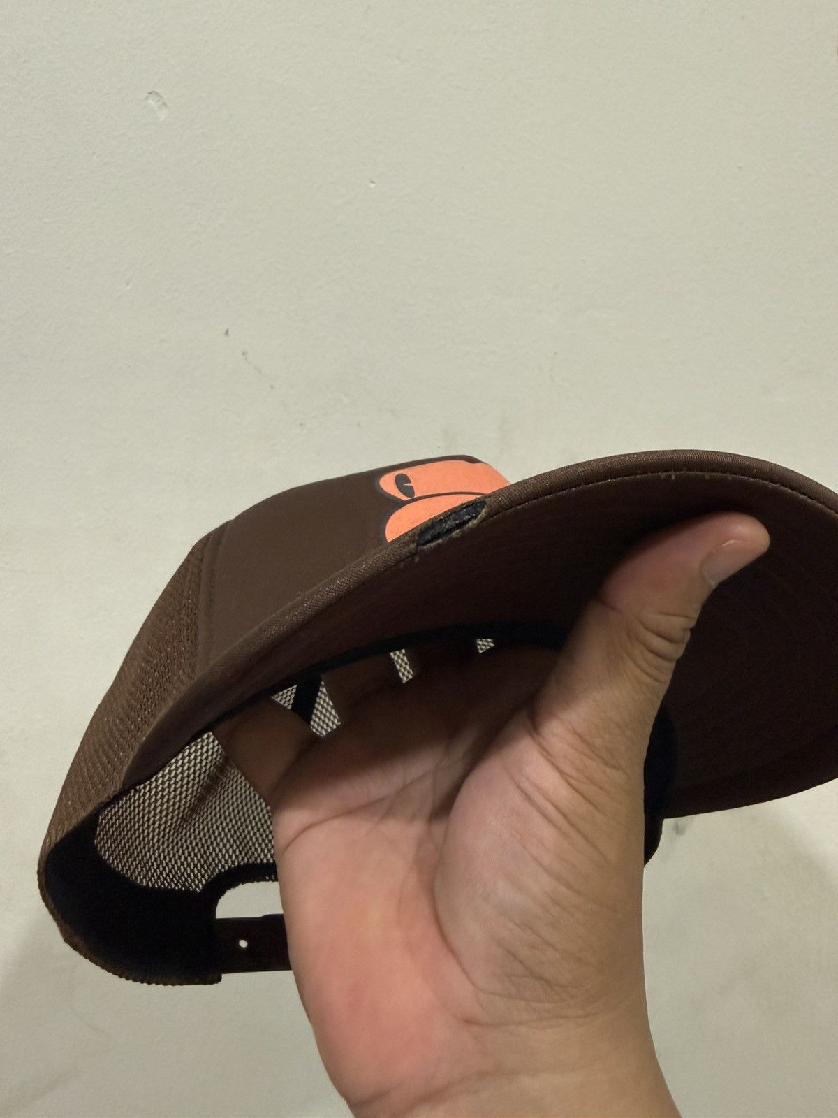 Bape VTG Bape Milo Travis Brown Mesh Cap Size ONE SIZE - 6 Thumbnail