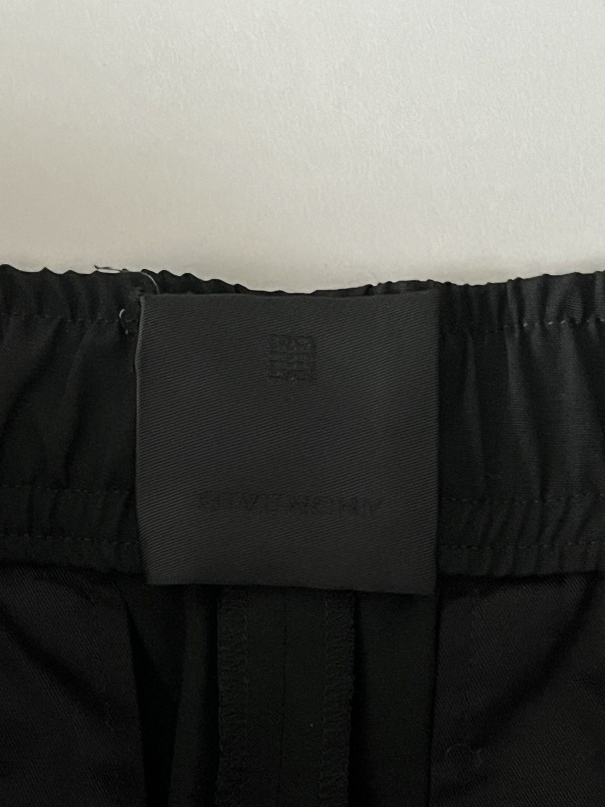 Givenchy Givenchy Ripped Wool Trousers Size US 34 / EU 50 - 11 Thumbnail