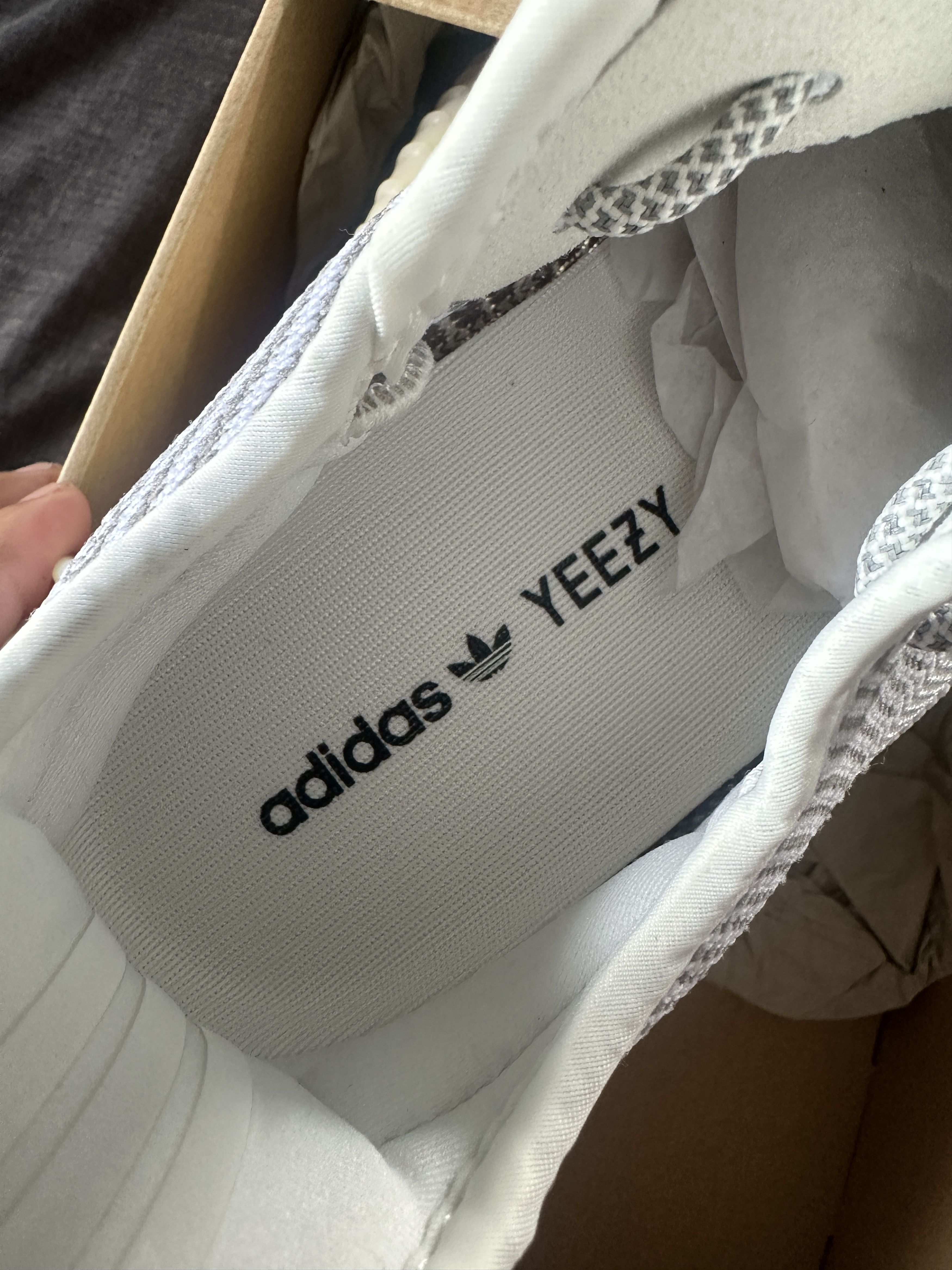 YEEZY Boost 350 V2 Static