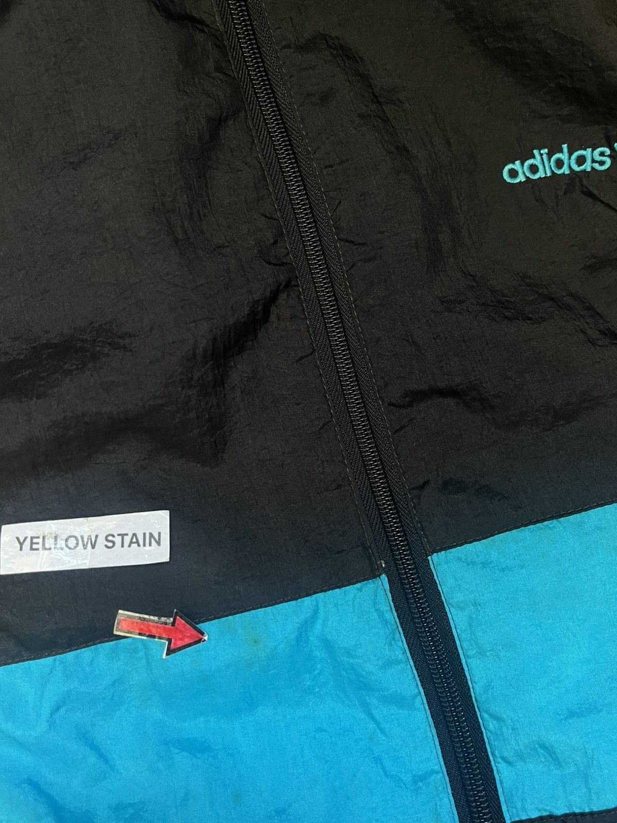 Adidas Adidas Sz L (M) Made in Taiwan Vintage 1990s Rare Size US L / EU 52-54 / 3 - 18 Thumbnail