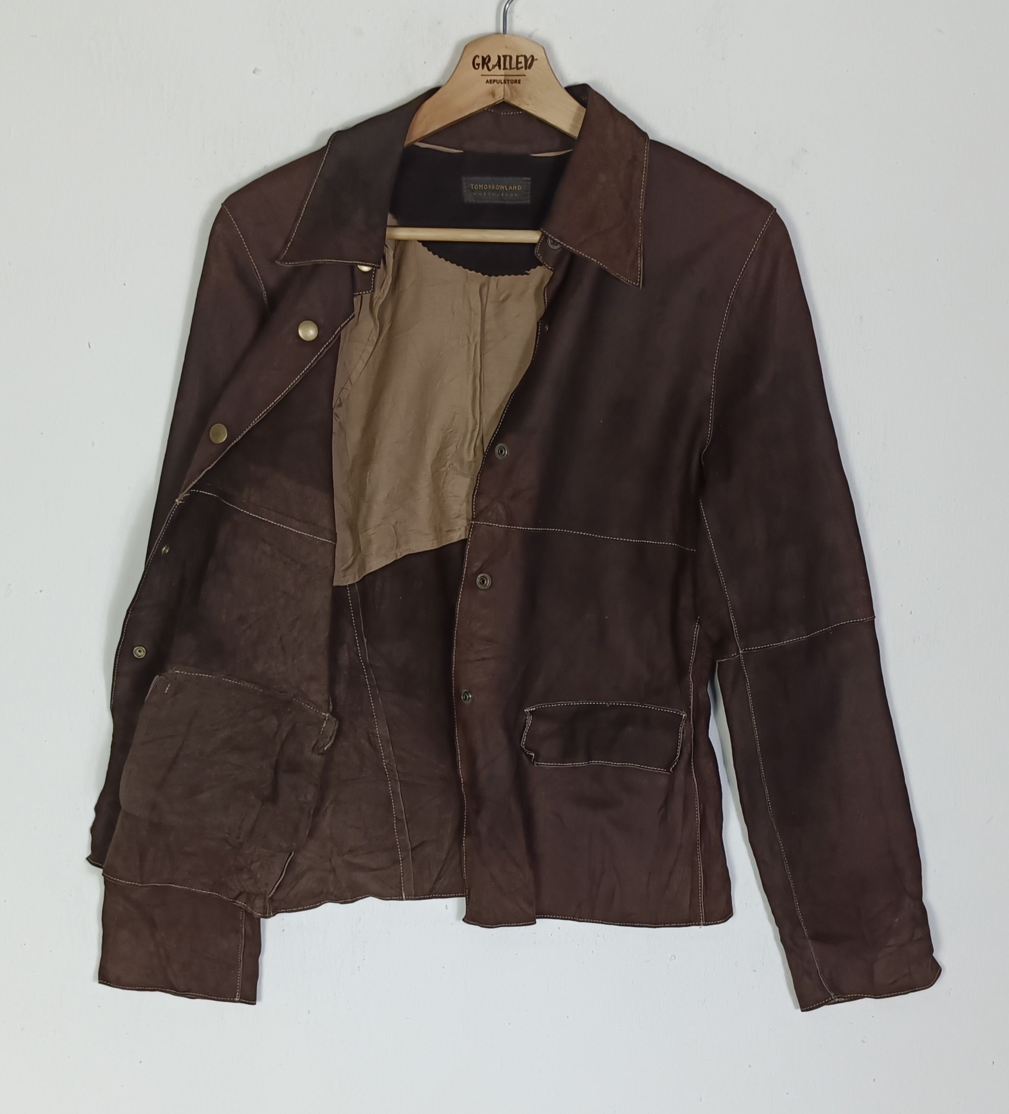Japanese Brand × Tomorrowland × Vintage Vintage💥Tomorrowland Suede Material Jacket Size US S / EU 44-46 / 1 - 2 Thumbnail