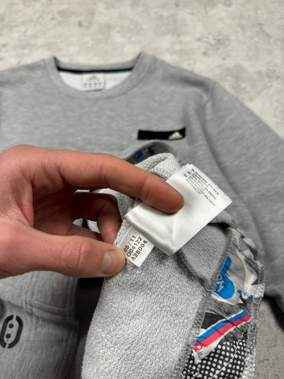 Adidas Vintage Adidas Y2K Sweatshirt Big Logo On The Sleeve Size M Size US M / EU 48-50 / 2 - 16 Thumbnail