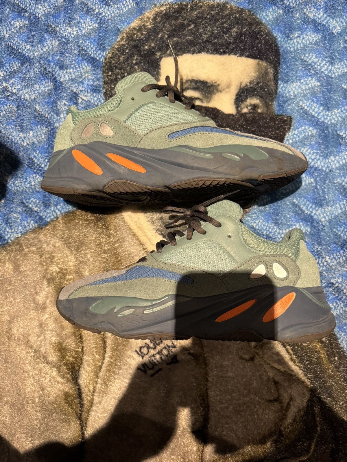 Yeezy Yeezy Boost 700 Faded Azure Size US 9.5 / EU 42-43 - 2 Thumbnail