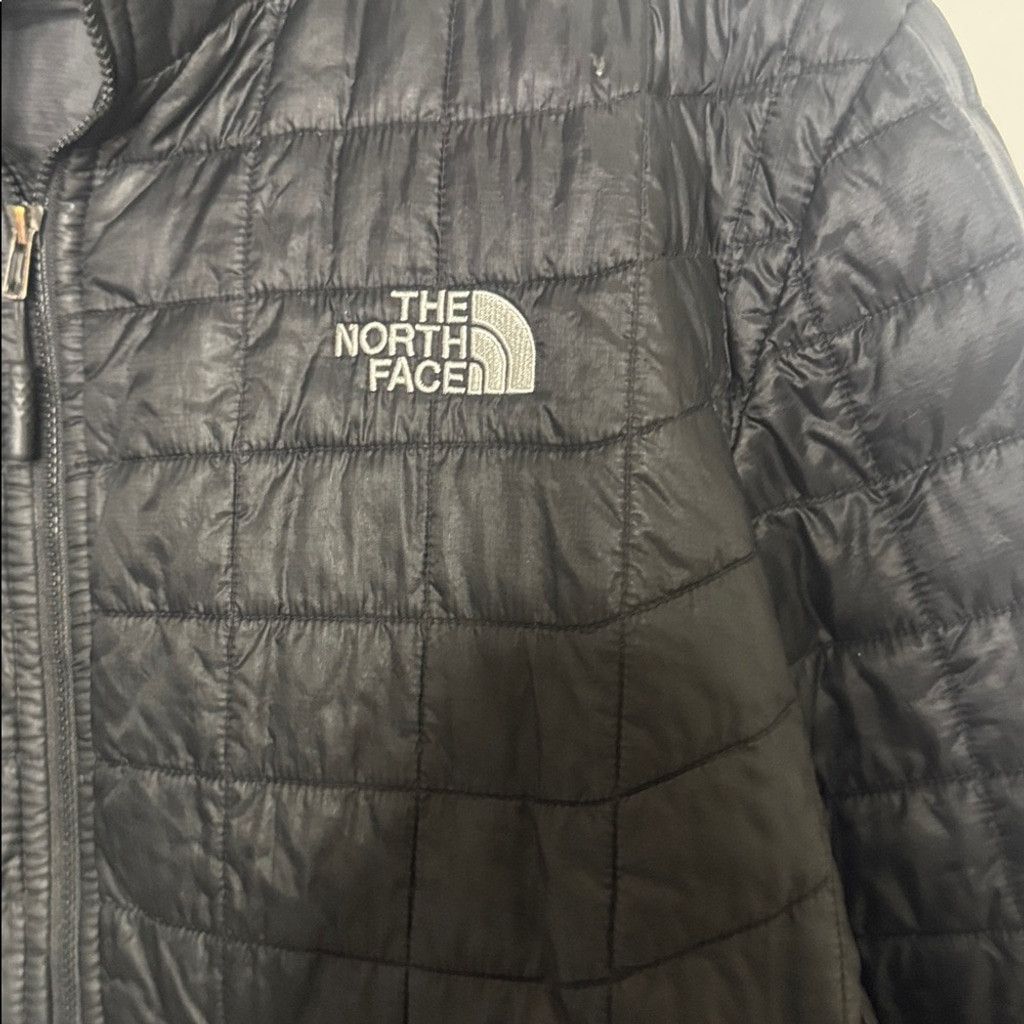 The North Face The North Face hydro thermoball Eco black jacket men’s sz XL Size US XL / EU 56 / 4 - 6 Thumbnail