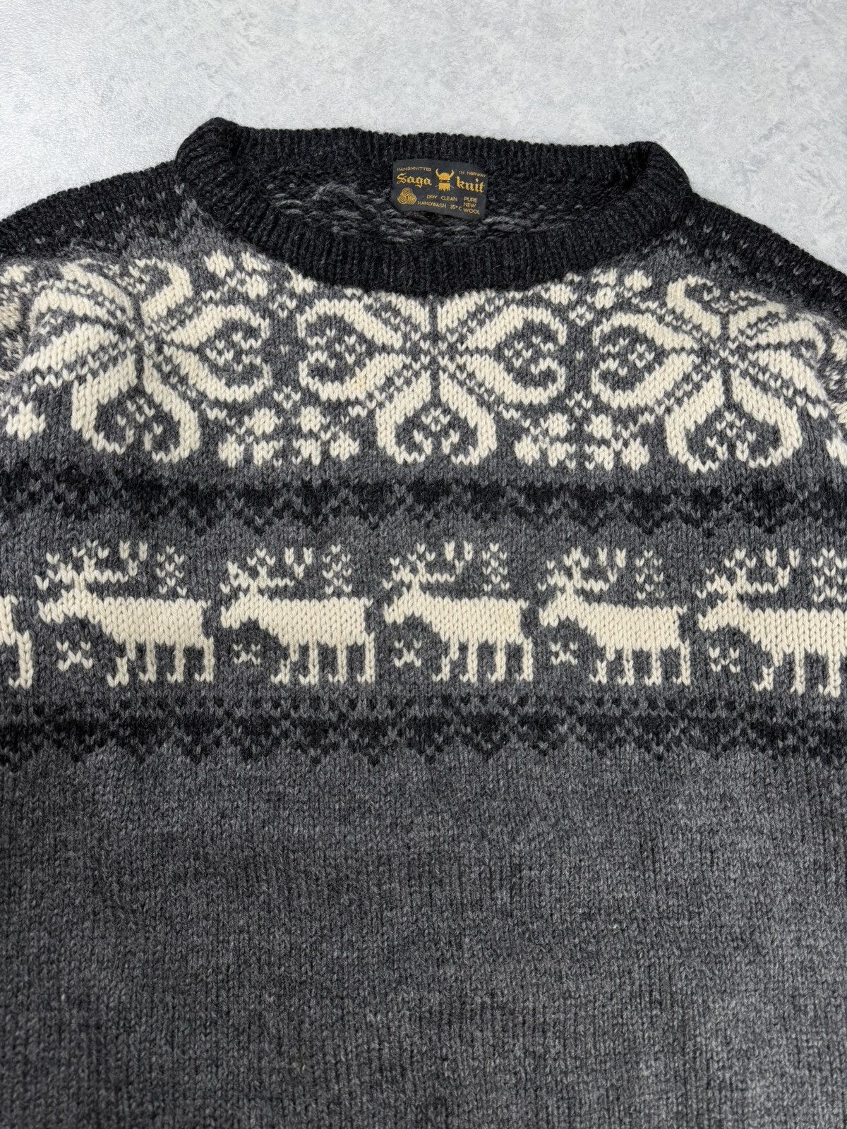 Vintage Vintage Saga Knit Norway Nordic Reindeer Wool Sweater Size US XL / EU 56 / 4 - 5 Thumbnail