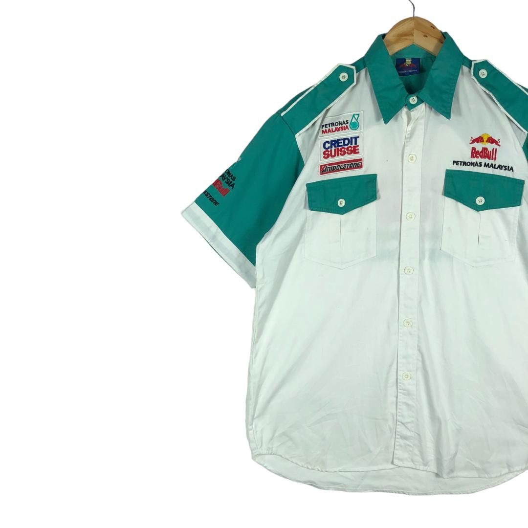 Red Bull × Vintage Vintage Red Bull Racing Men T-shirt Sauber Petronas Size US L / EU 52-54 / 3 - 3 Thumbnail