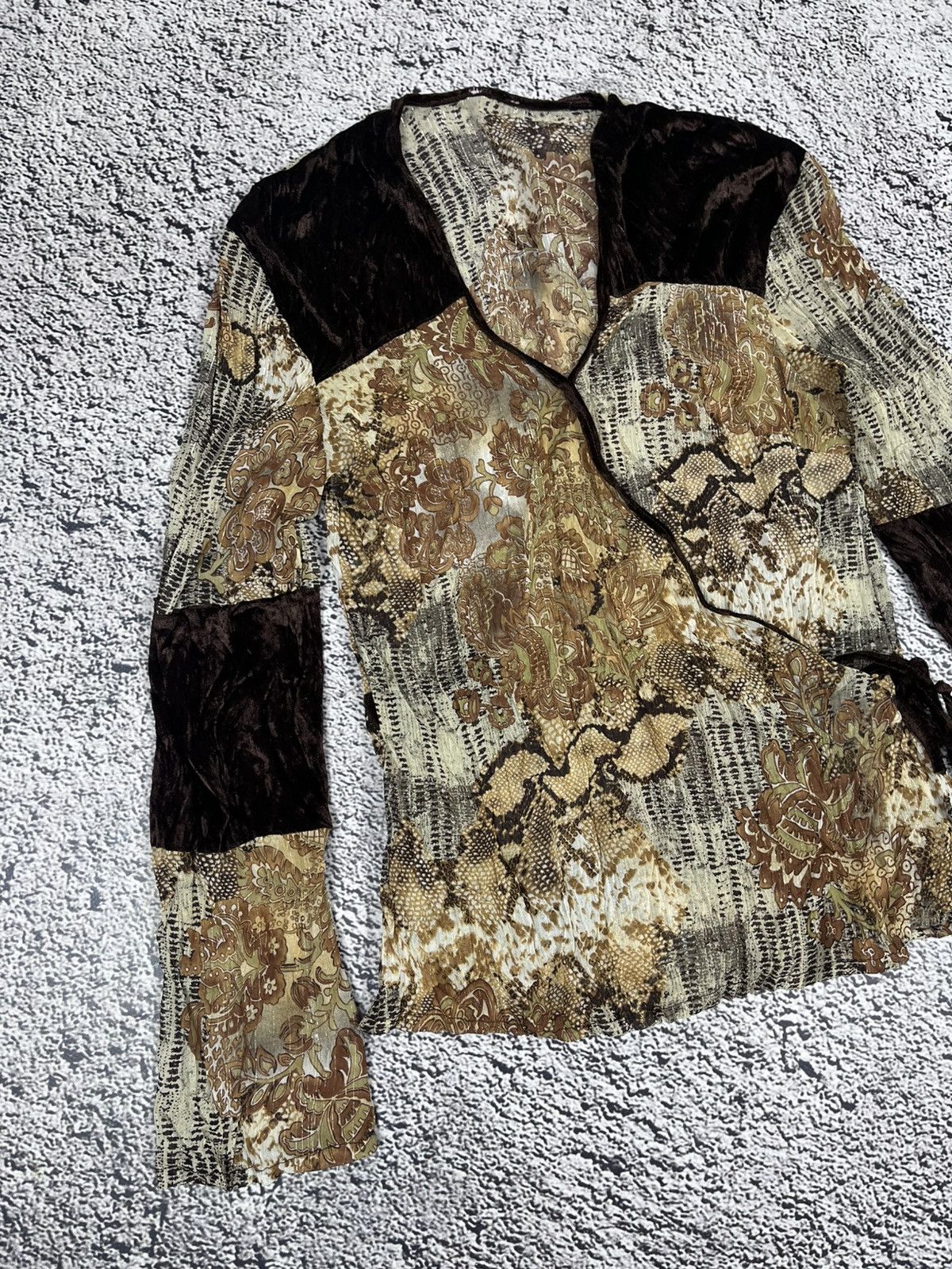 Vintage Vintage Retro Blouse Floral Cavalli Style luxury Size M / US 6-8 / IT 42-44 - 2 Thumbnail