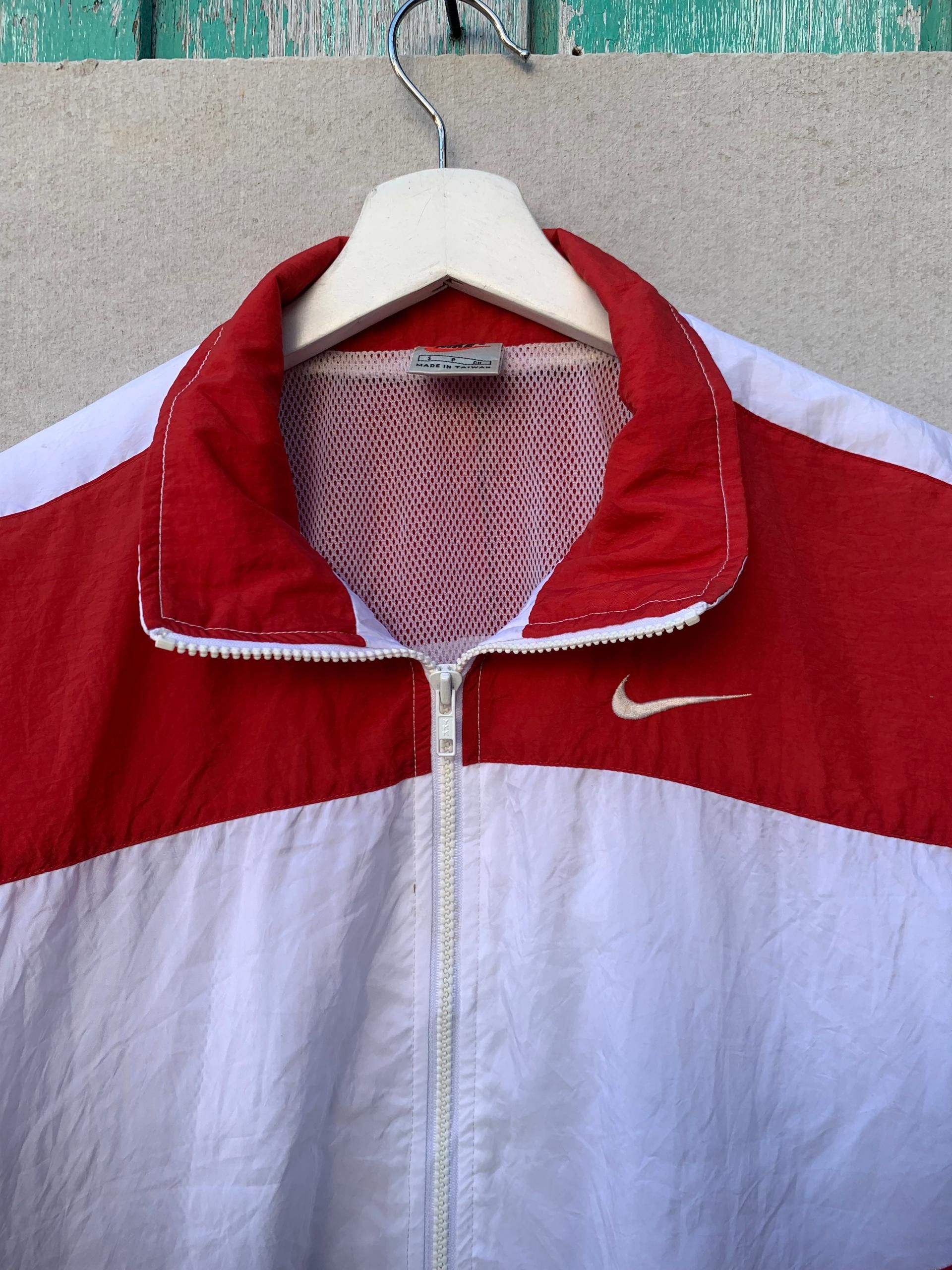 Nike Vintage Nike Windbreaker Jacket Size US S / EU 44-46 / 1 - 6 Thumbnail