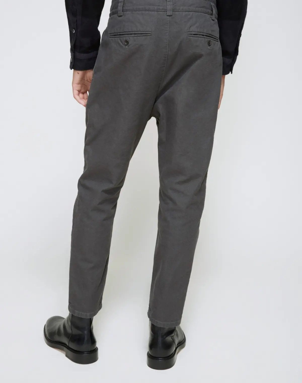 Robert Geller Robert Geller A/W 2017 High Waisted Pleated Gray Pants Size US 28 / EU 44 - 2 Thumbnail