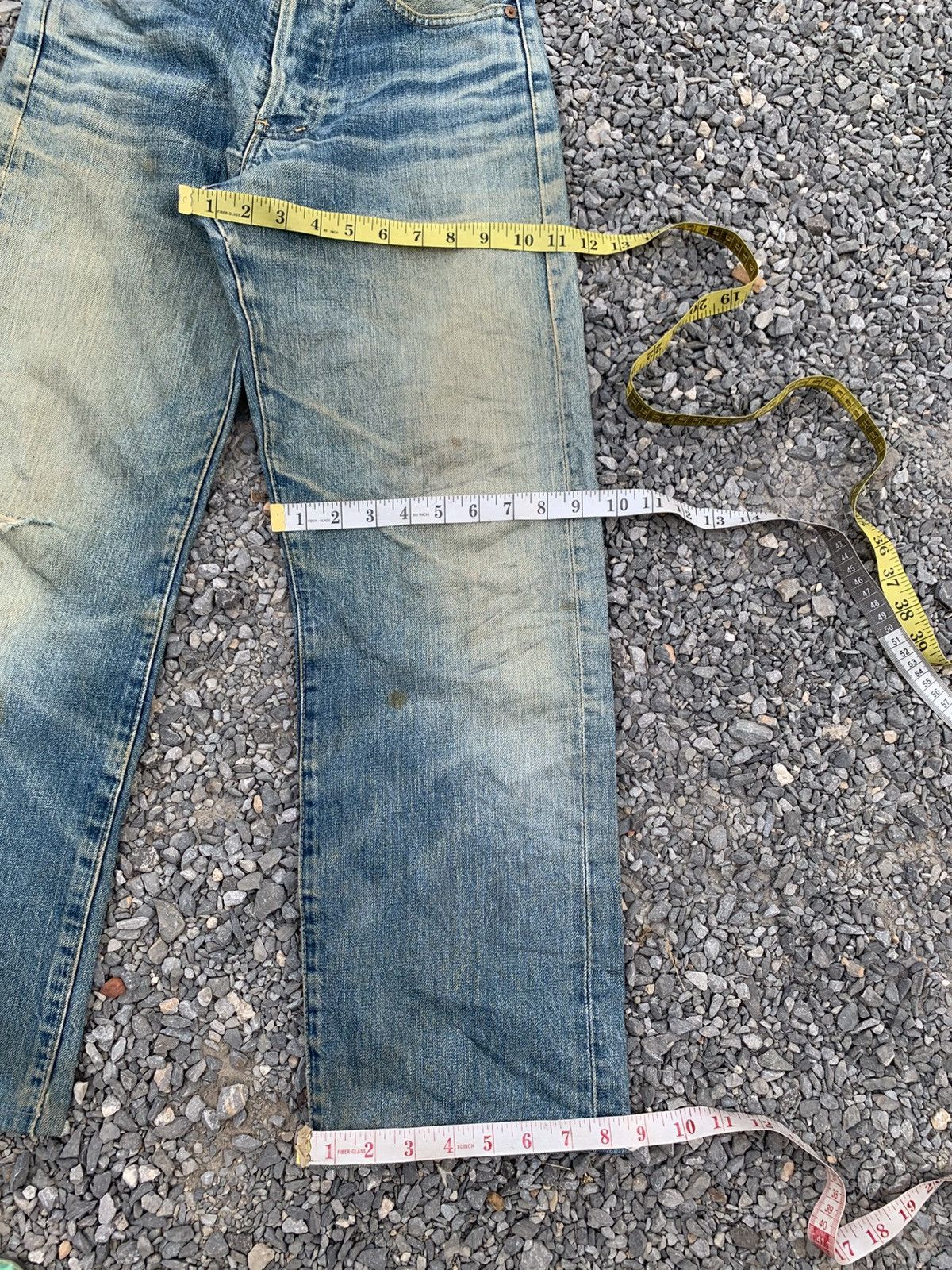 Levi's VINTAGE LEVIS 503BXX SELVEDGE BUTTON FLY DISTRESSED DENIM Size US 28 / EU 44 - 24 Thumbnail