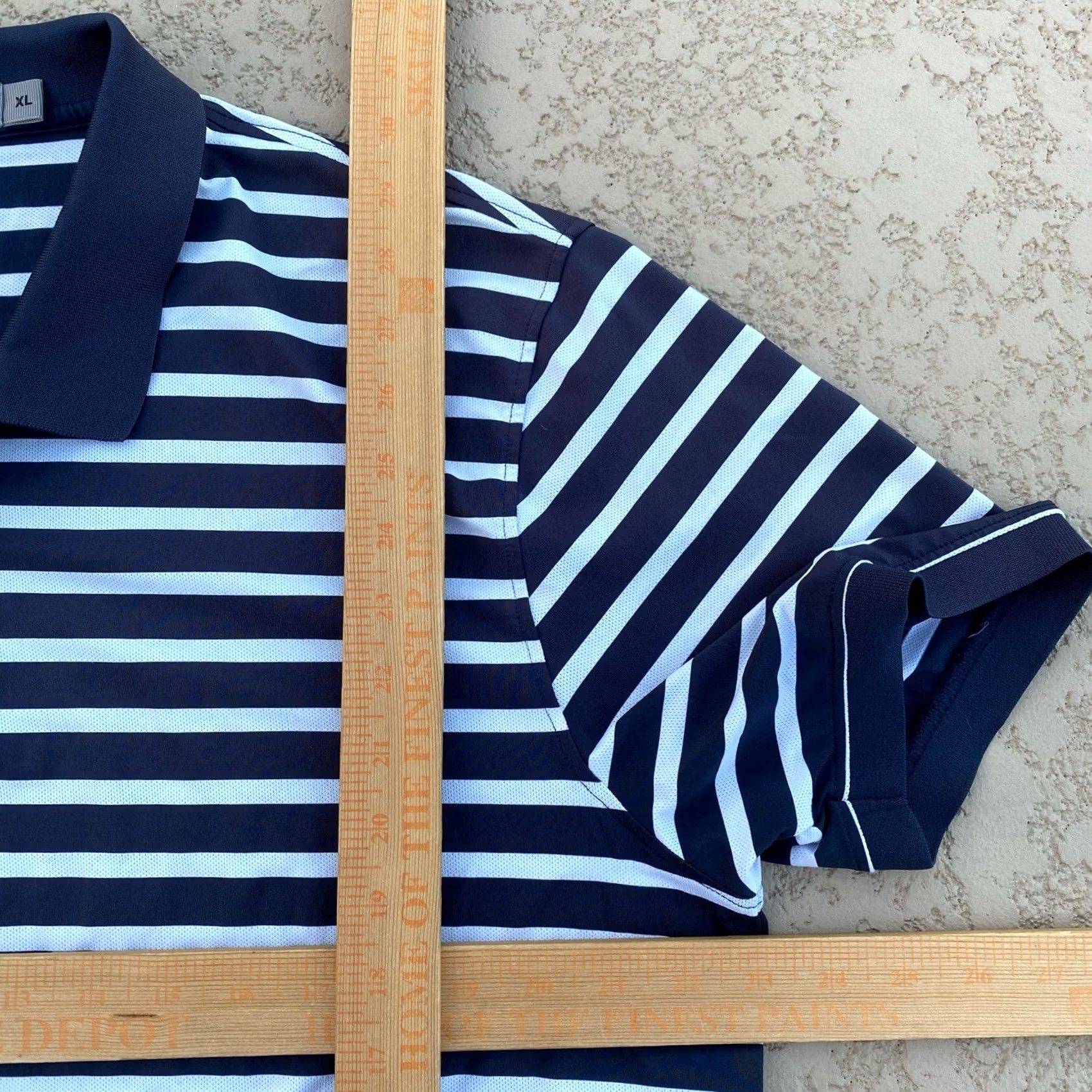 G/FORE G/FORE Polo Shirt Men XLarge Blue Striped Spread Collar Golf Modern Short Sleeve Button Closure, Polyester Blend, Regular, Blue, Striped, Polo, Men's Size US S / EU 44-46 / 1 - 4 Thumbnail