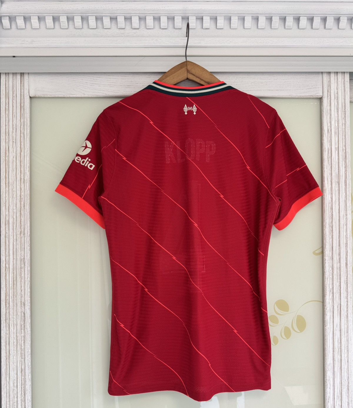 Nike Liverpool 2021-2022 Home Dri-Fit ADV Soccer Jersey Kit Shirt Size US M / EU 48-50 / 2 - 2 Thumbnail