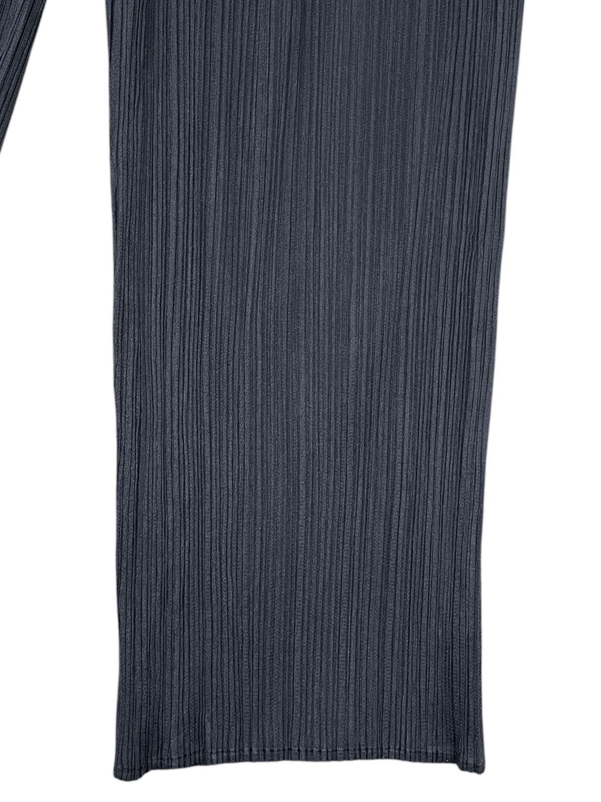 Pleats Please Issey Miyake Vintage Japanese Brand Pleats Please Pants 1990s Size US 26 / EU 42 - 6 Thumbnail