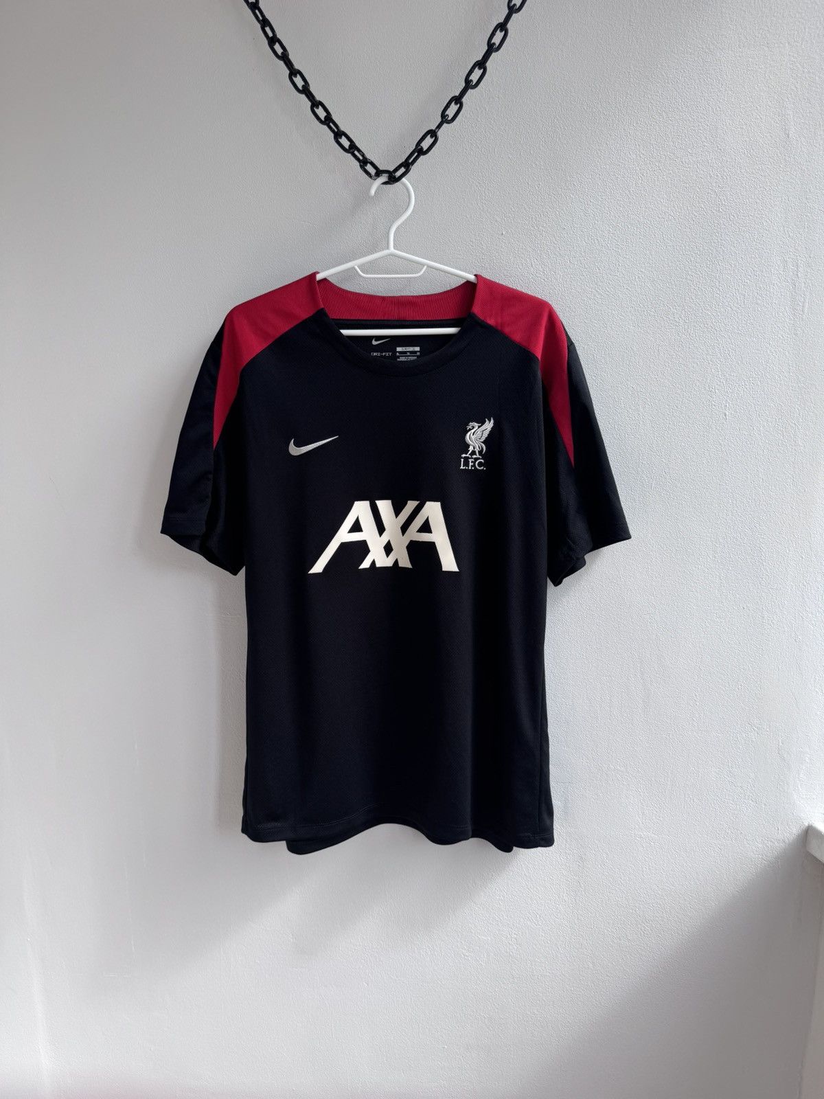 Nike LIVERPOOL 2021 2022 TRAINING FOOTBALL SHIRT SOCCER JERSEY Size US XL / EU 56 / 4 - 1 Thumbnail