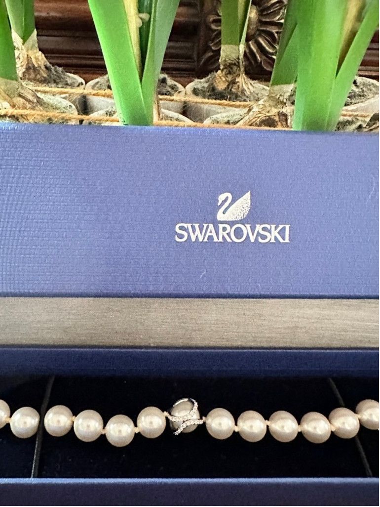 Swarovski Swarovski Nude rhodium plated w pearls bracelet Size ONE SIZE - 3 Thumbnail