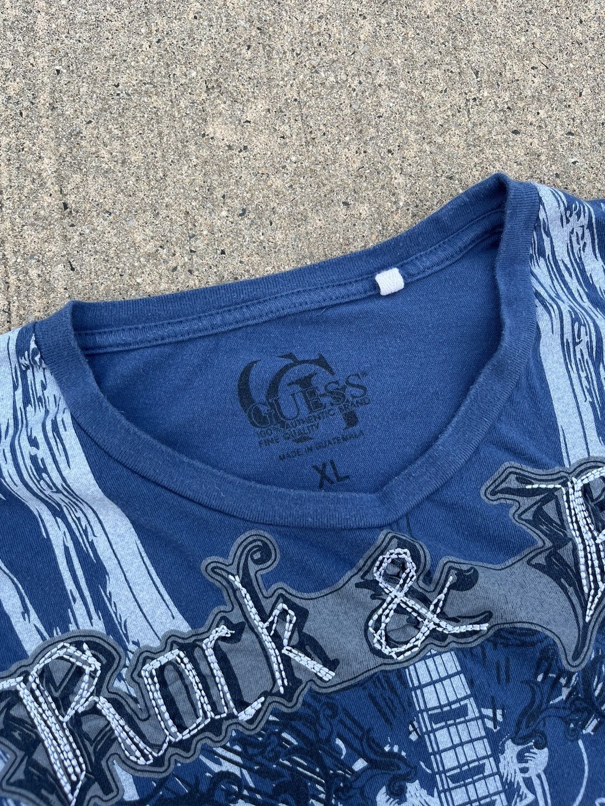 Affliction CRAZY VINTAGE Y2K GUESS “ROCK & ROLL” PUNK STYLE T-SHIRT Size US XL / EU 56 / 4 - 6 Thumbnail