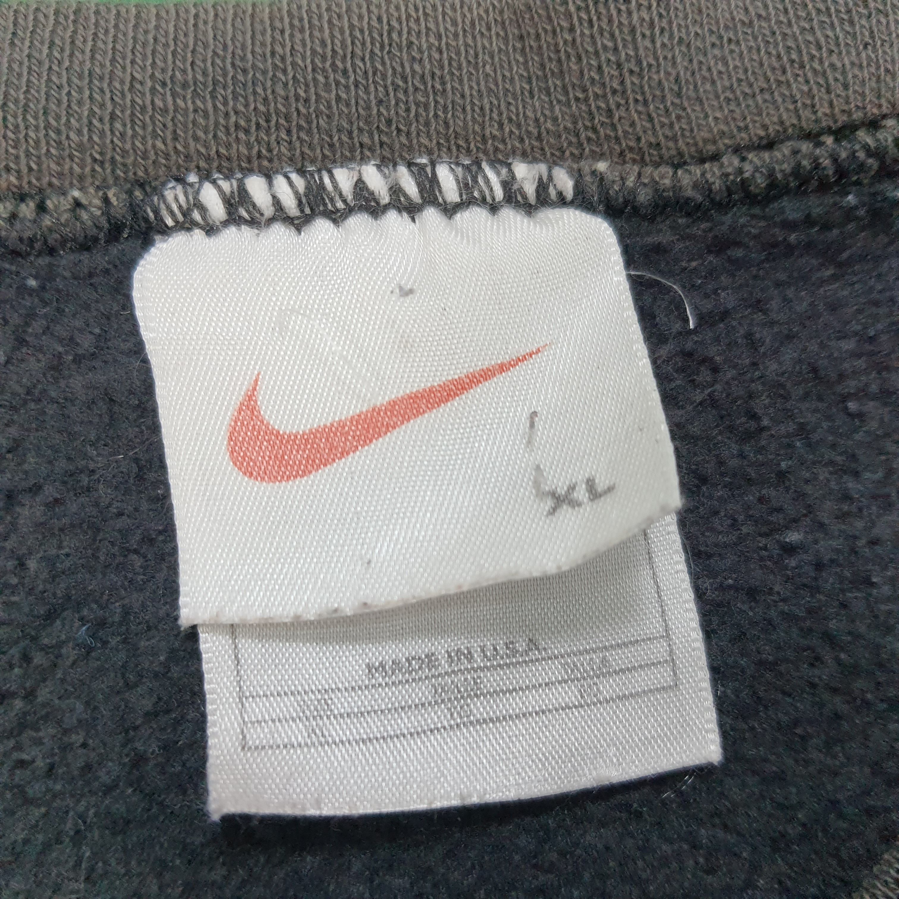 Nike × Vintage Vintage Nike Embroidery Swoosh Streetwear Sweatshirt Size US XL / EU 56 / 4 - 5 Thumbnail