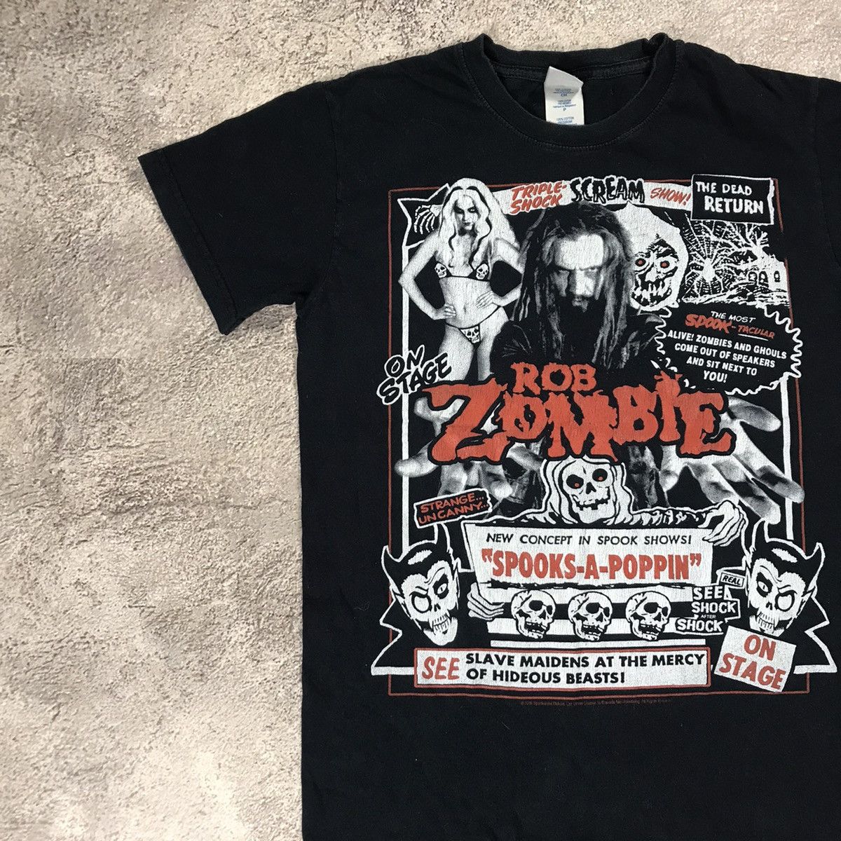 Vintage Vintage Y2K Rob Zombie Graphic Tee Horror Punk Streetwear S Size US S / EU 44-46 / 1 - 3 Thumbnail