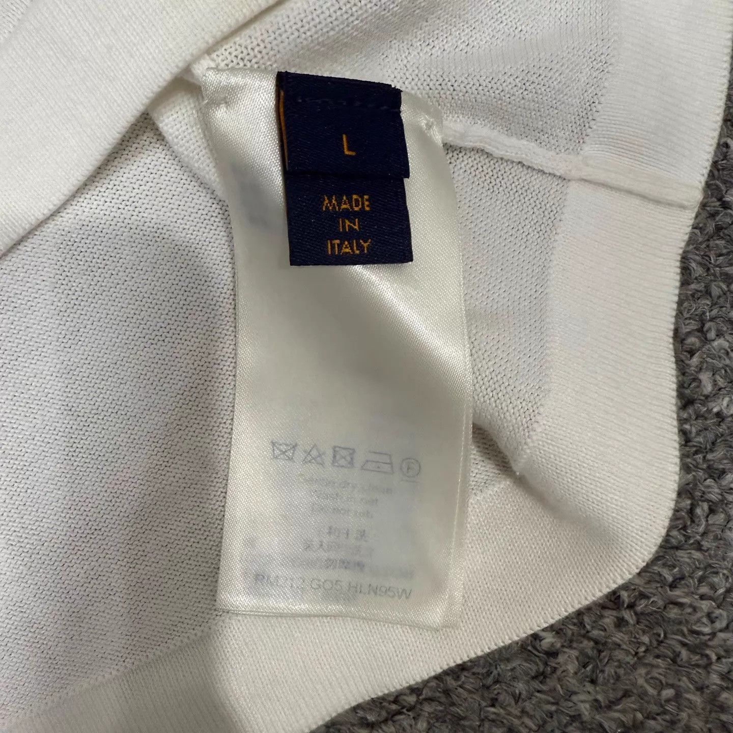 Louis Vuitton LV Twisted Logo Short Sleeve Tee L 99 New Size US L / EU 52-54 / 3 - 4 Thumbnail