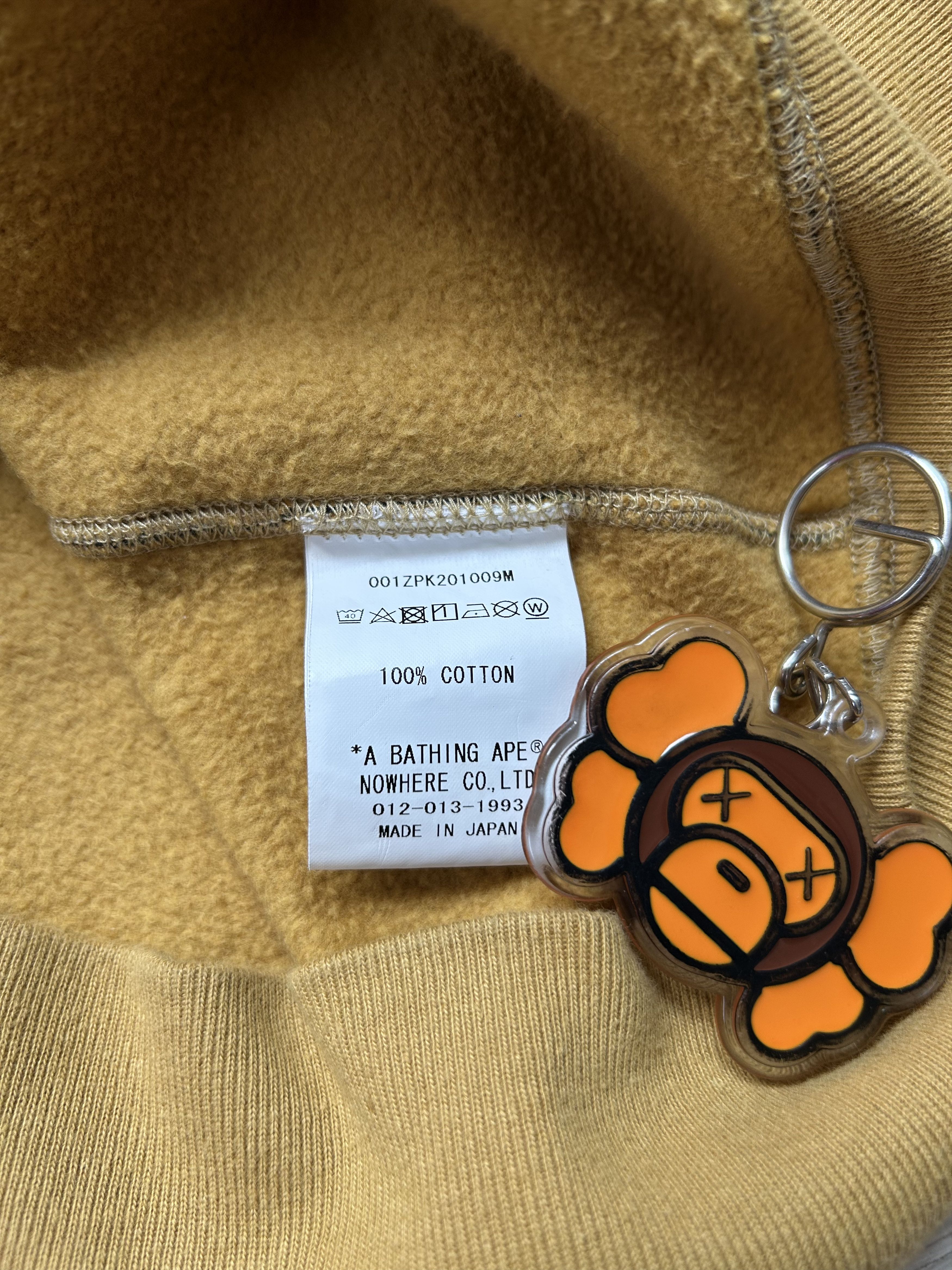 Bape A Bathing Ape 1st Camo Yellow Shark Full Zip Hoodie [Size S] Size US S / EU 44-46 / 1 - 11 Thumbnail