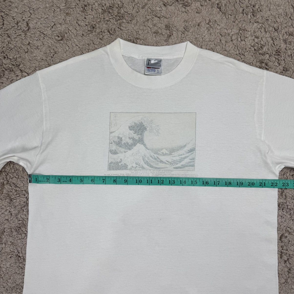 Vintage Vintage Art Katsushika Hokusai Wave off Kanagawa T-shirt Size US L / EU 52-54 / 3 - 14 Thumbnail