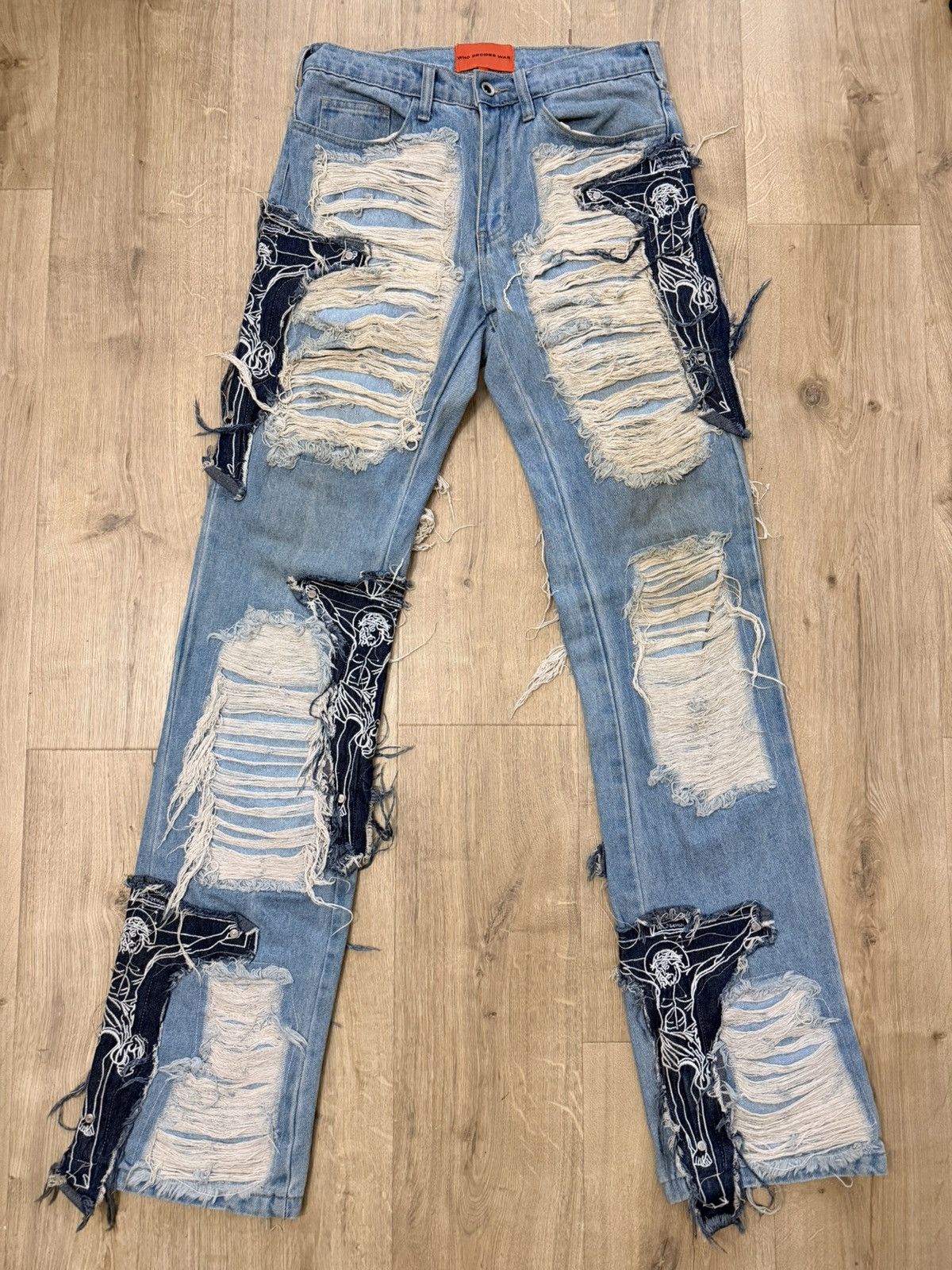 Figurine Cross Denim