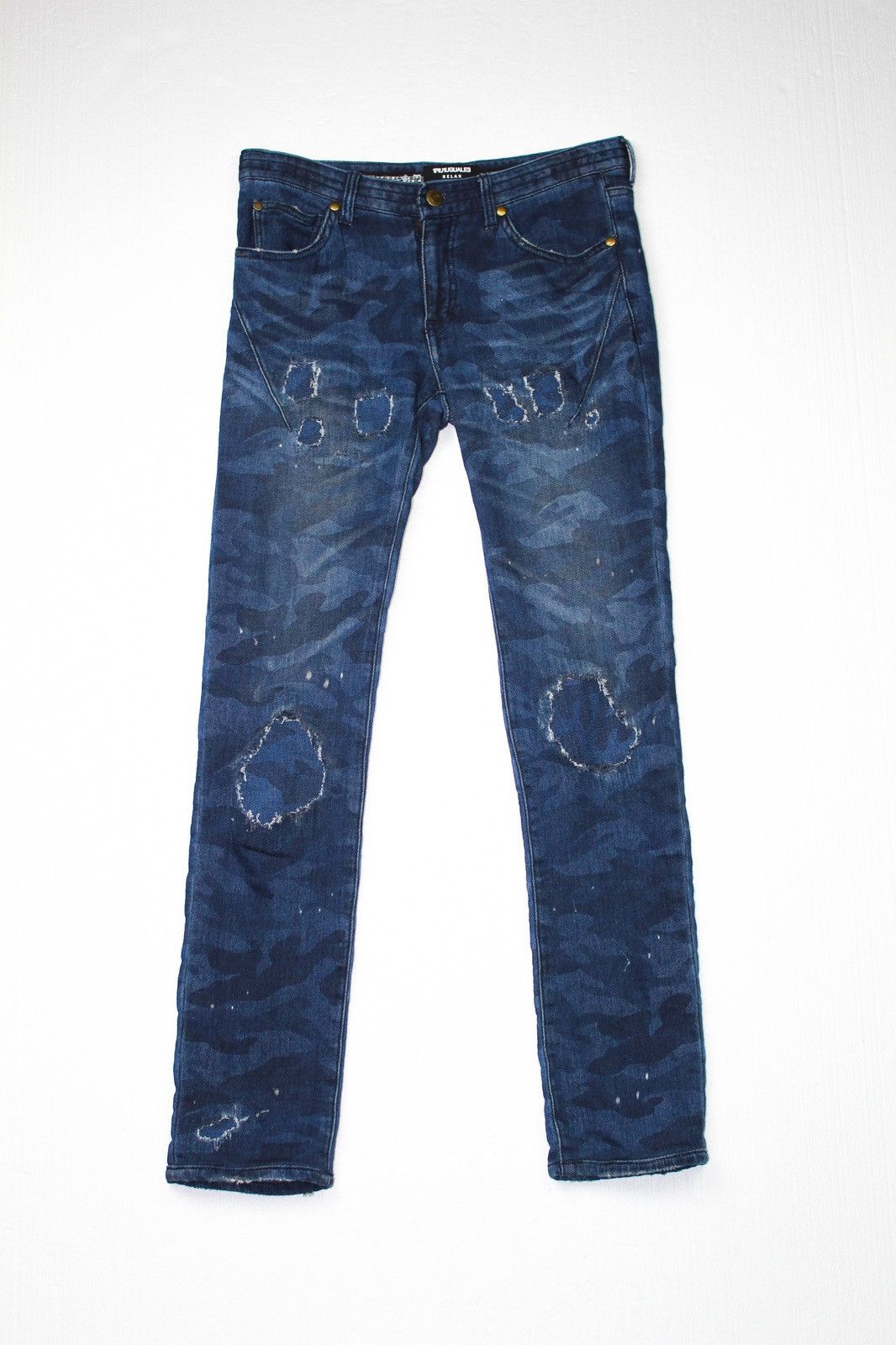 Number (N)ine Number Nine AW01 Distressed Shield Sweatpants | Grailed