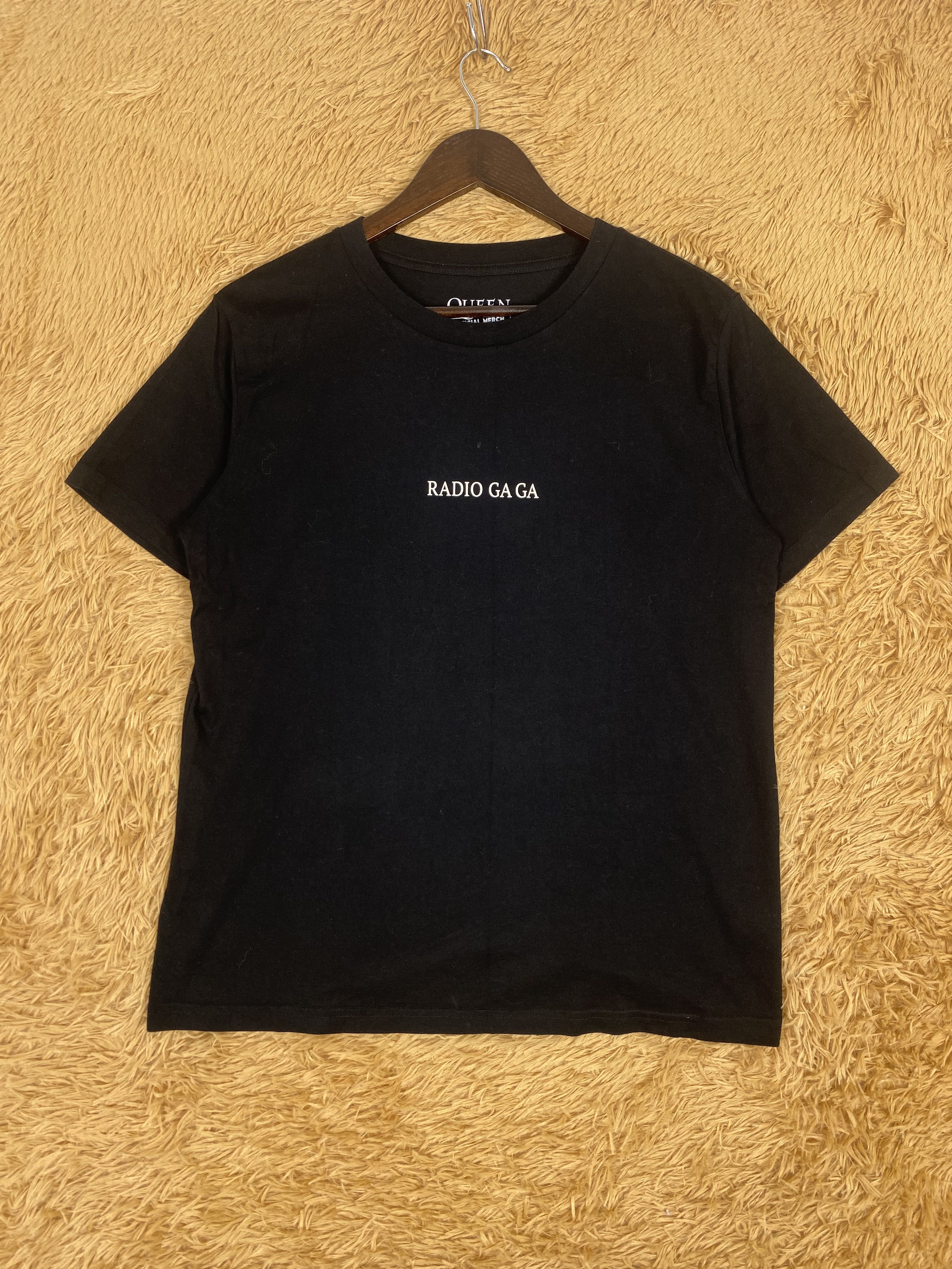 Vintage Vintage Queen Lady Gaga Band T-Shirts PT0012 Size US XL / EU 56 / 4 - 2 Thumbnail