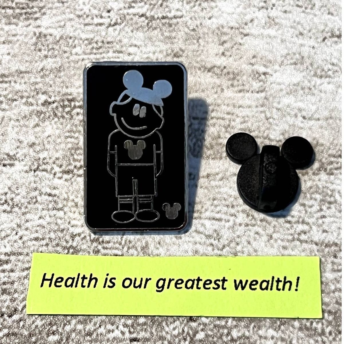 Disney Disney Pin Hidden Mickey Car Decal Family Son Boy Size ONE SIZE - 1 Thumbnail