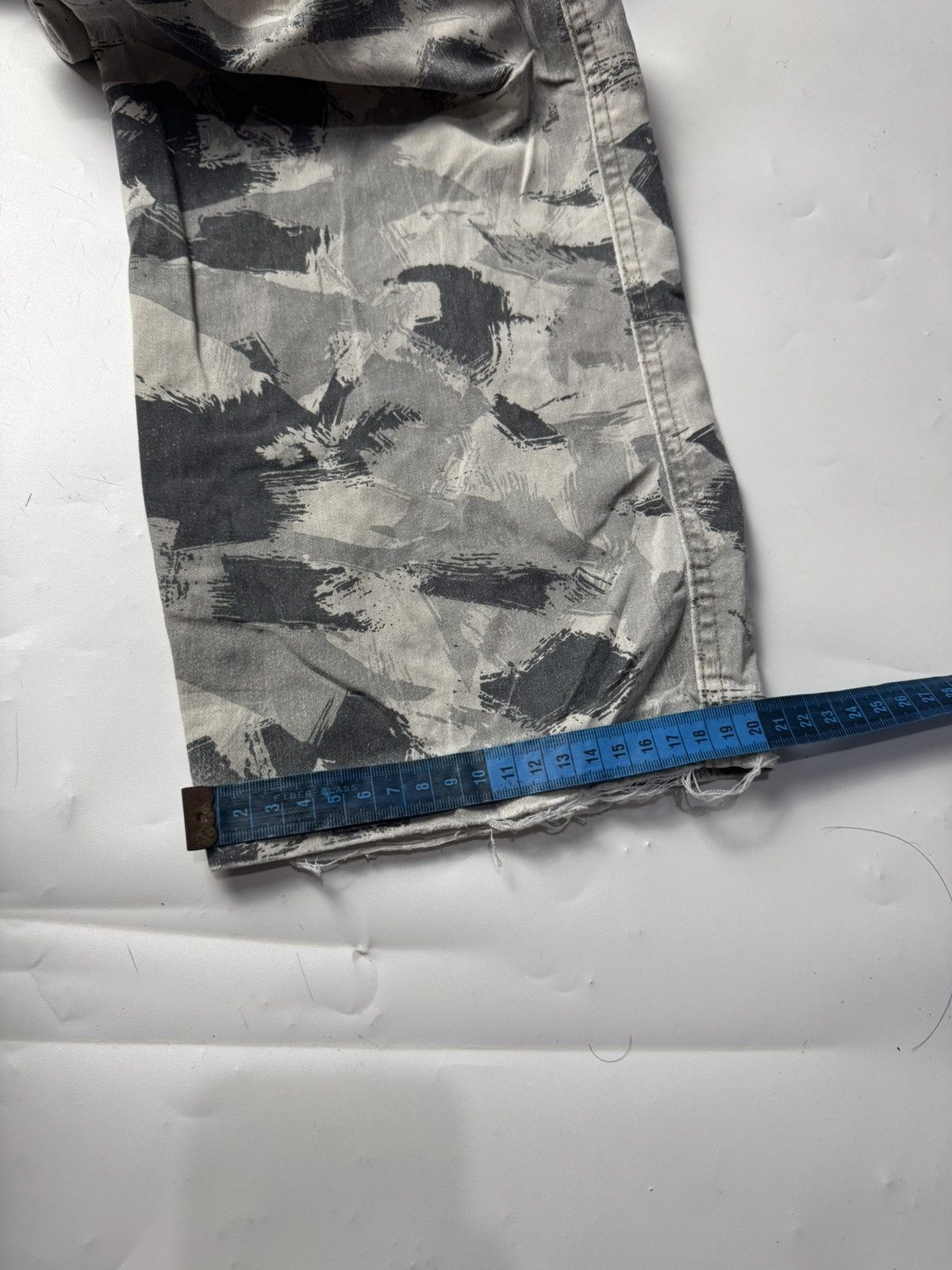 If Six Was Nine × Japanese Brand × Le Grande Bleu (L.G.B.) Japanese Cargo Pants distressed Size US 29 - 8 Thumbnail