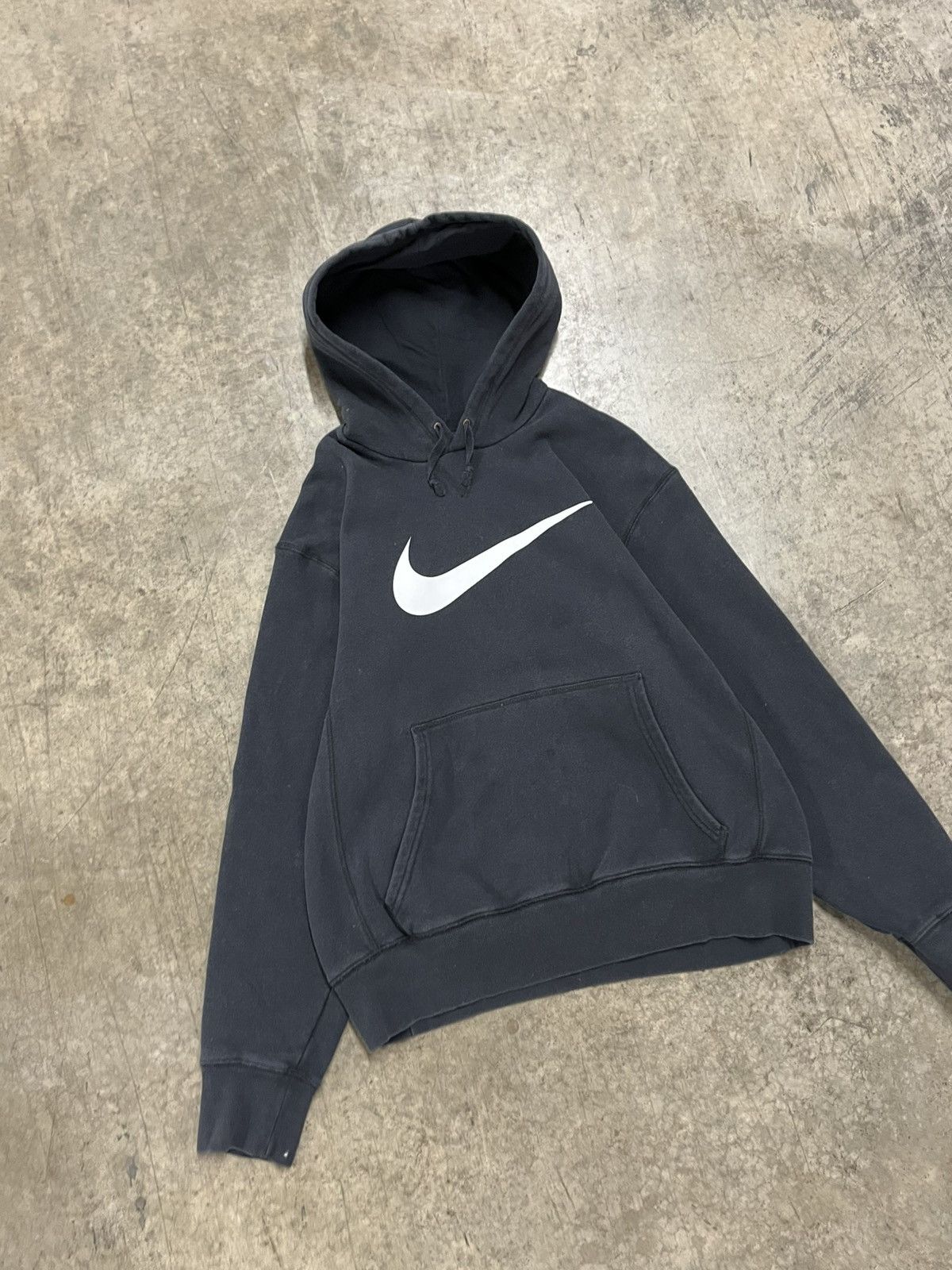 Nike × Vintage Nike center swoosh hoodie y2k streetwear hype rare skater Size US L / EU 52-54 / 3 - 4 Thumbnail