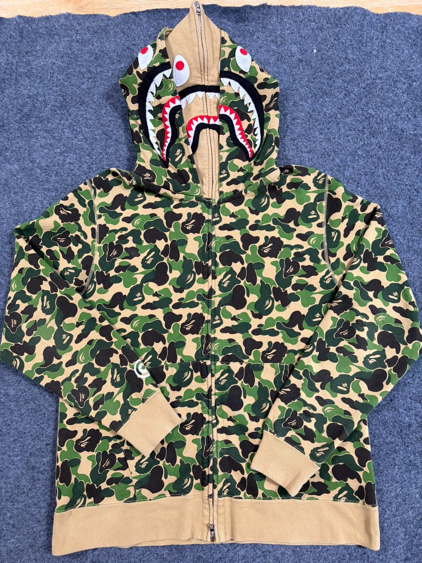 Bape Bape X Multi Shark Sweatshirt Pullover Size US XXL / EU 58 / 5 - 1 Thumbnail