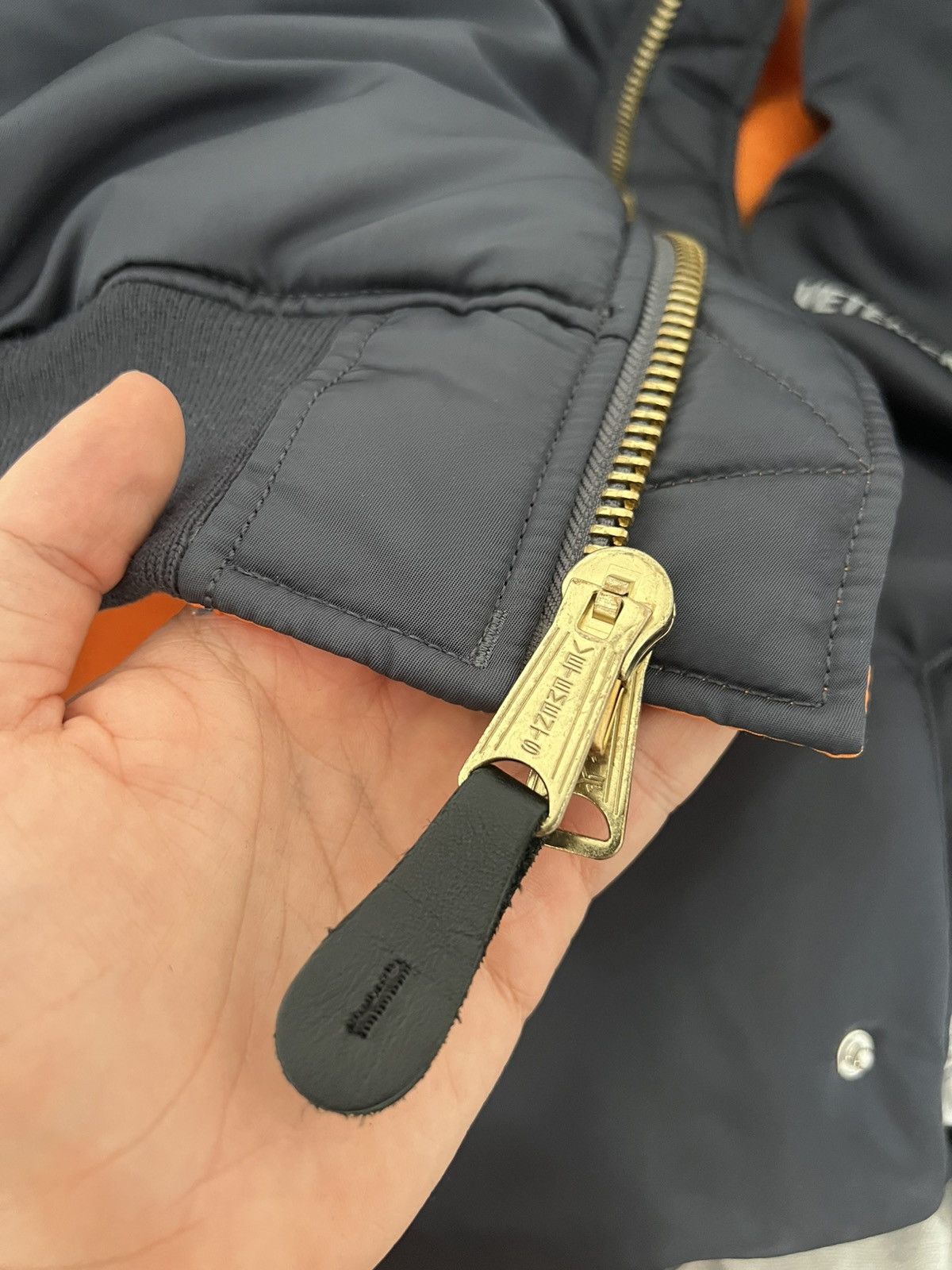 Alpha Industries × Vetements Vetements x Alpha SS18 reversible emoji bomber Size US XS / EU 42 / 0 - 17 Thumbnail