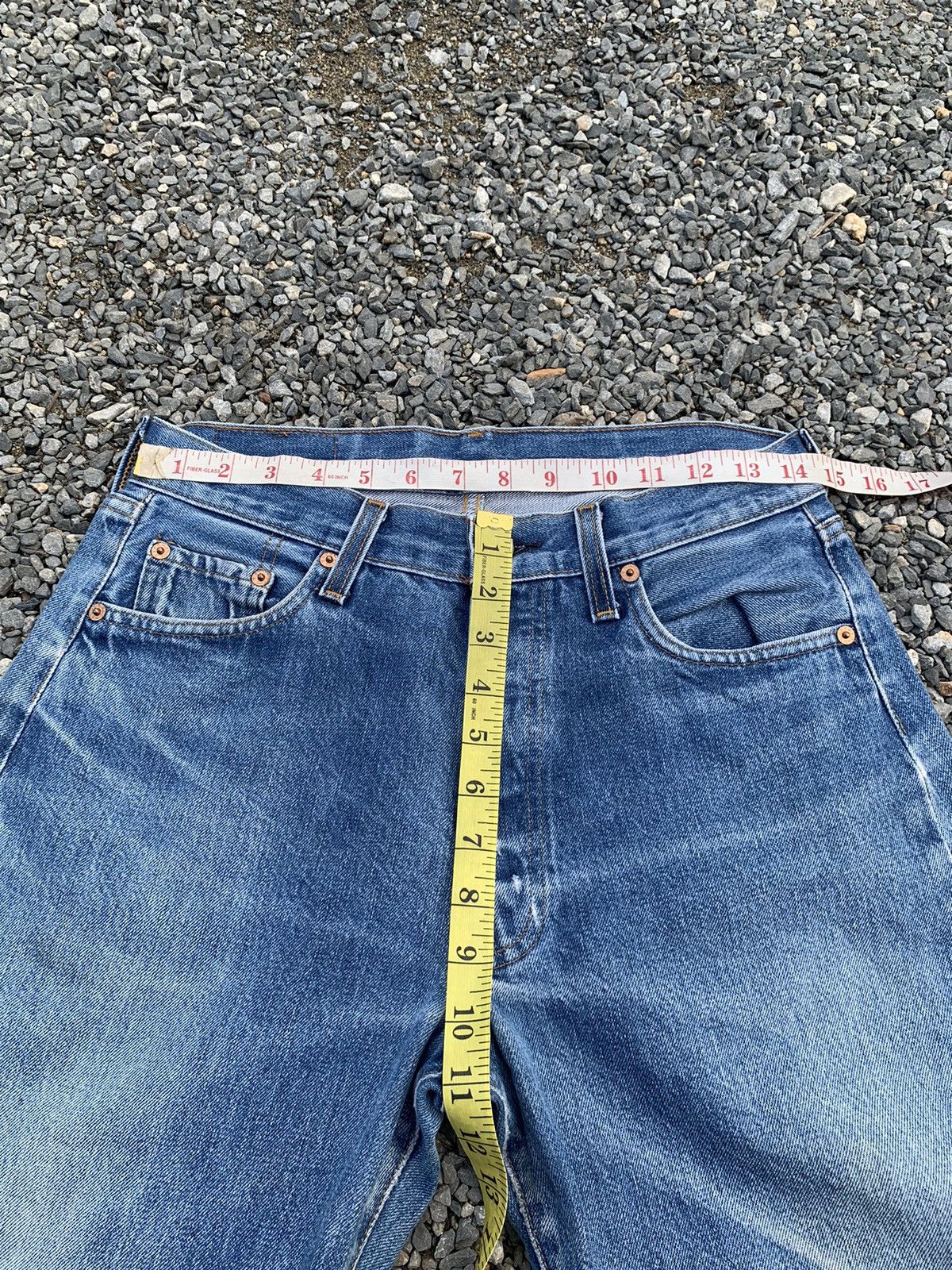 Levi's VINTAGE LEVIS 501 BIG E 555 SELVEDGE FADED DISTRESSED DENIM Size US 29 - 22 Thumbnail
