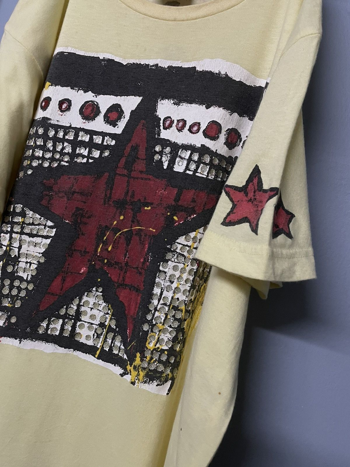 Japanese Brand Vintage Japan Designer Circle Of Rock Trash Start Tshirt Size US S / EU 44-46 / 1 - 7 Thumbnail