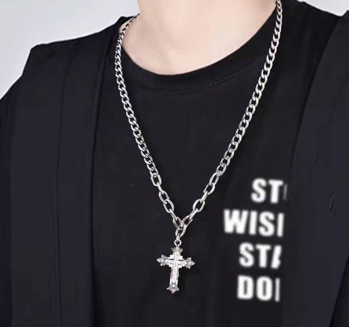 Japanese Brand Gothic Cross Necklace - Y2K Goth Pendant Size ONE SIZE - 2 Thumbnail