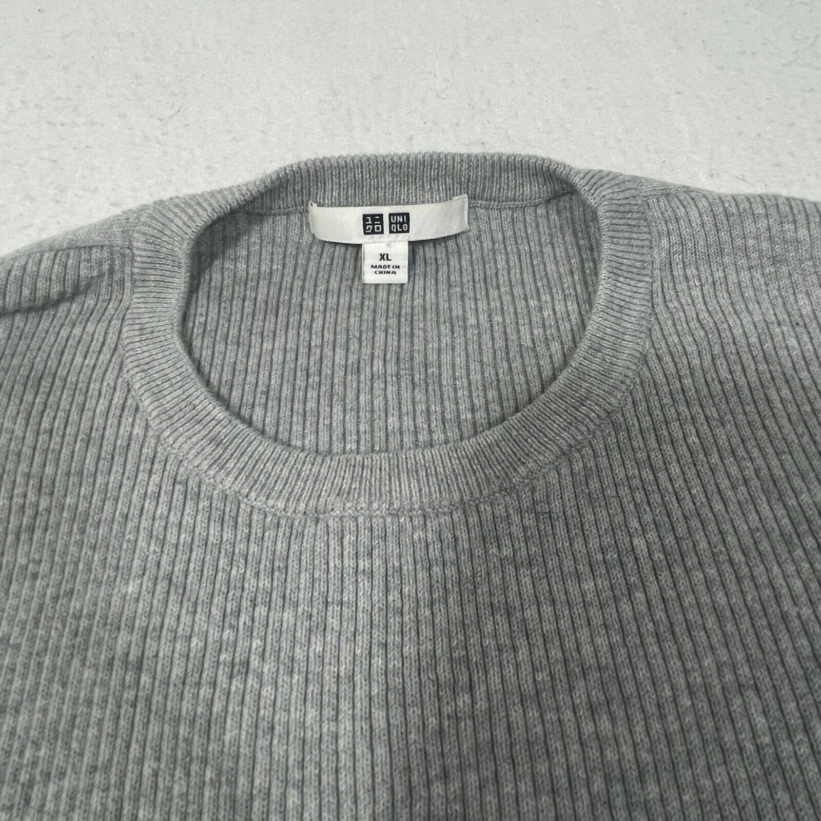 Uniqlo Uniqlo Gray Circle Neck Ribbed T-Shirt Cotton Top Size XL / US 12-14 / IT 48-50 - 3 Thumbnail