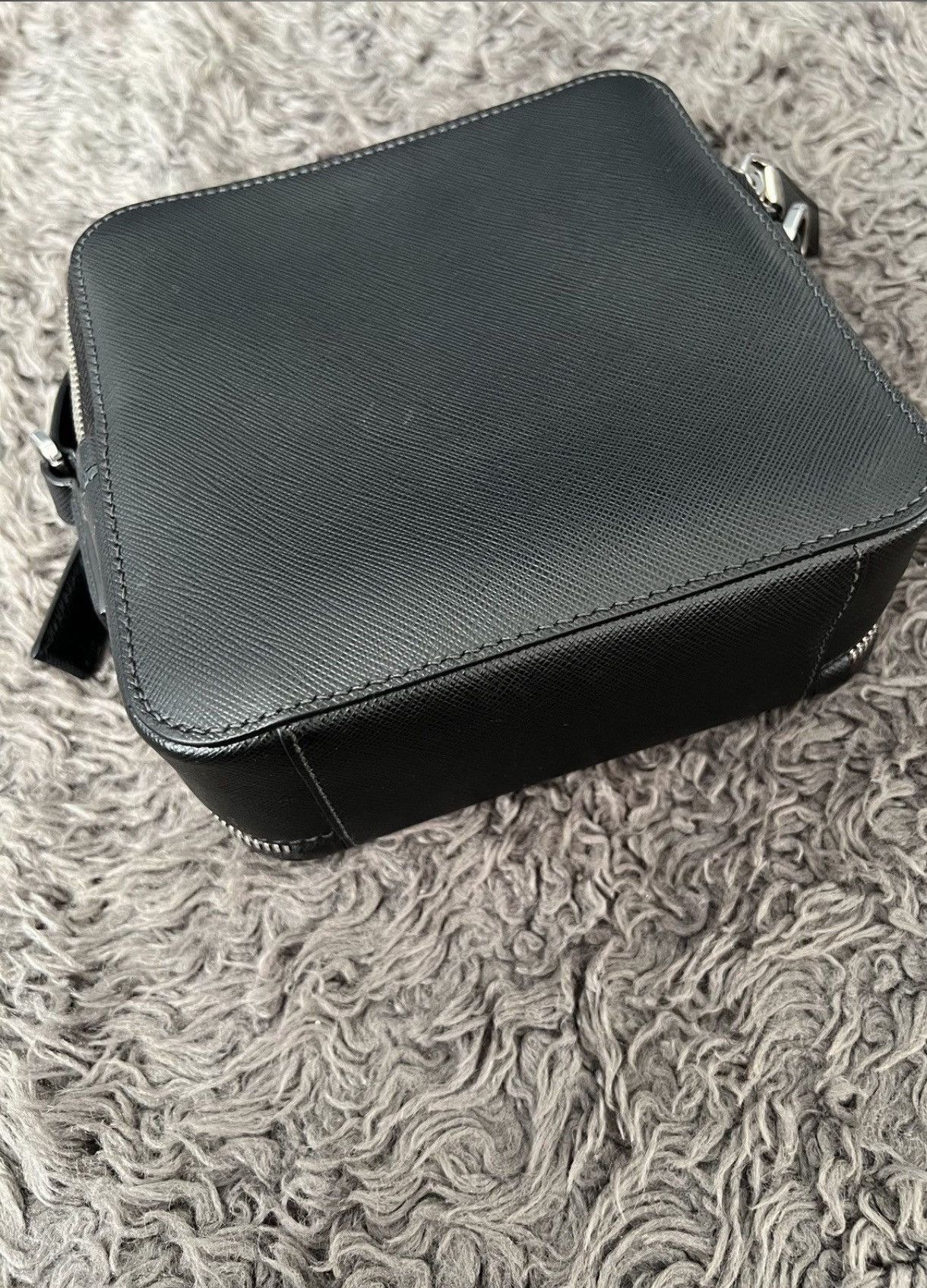 Prada Prada Black Logo Saffano Leather Cross Body Bag Size ONE SIZE - 3 Thumbnail