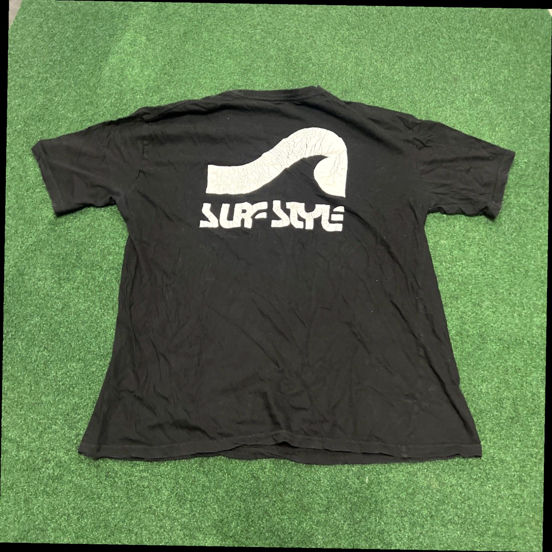 Other Vintage Surf Style Shirt Size Large Black Hippy Beach Outdoors Water Size US L / EU 52-54 / 3 - 1 Thumbnail