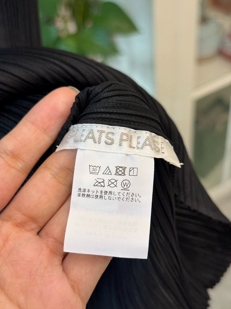 Issey Miyake Issey Miyake size:5 Black pleated vest Size XS / US 0-2 / IT 36-38 - 3 Thumbnail