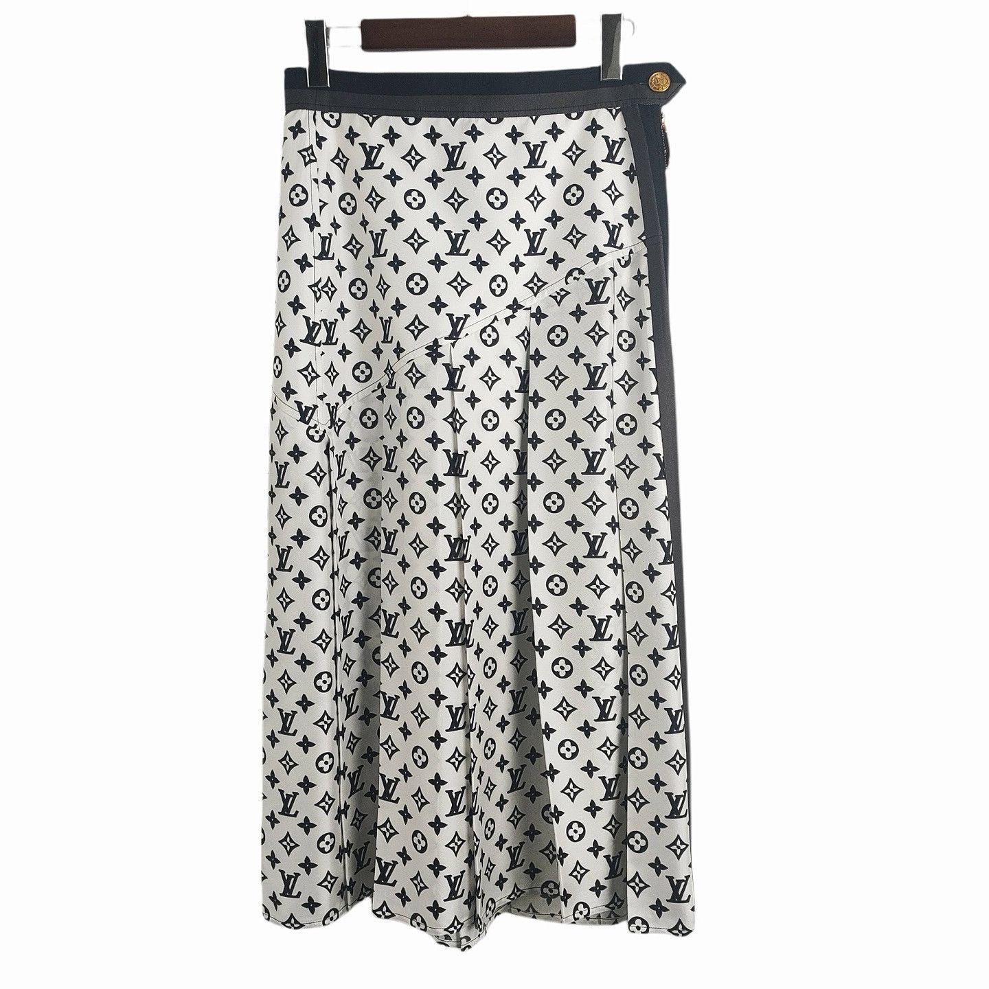 Louis Vuitton Louis Vuitton Monogram Midi Skirt Size 34 Size 24" / US 00 / IT 34 - 1 Thumbnail