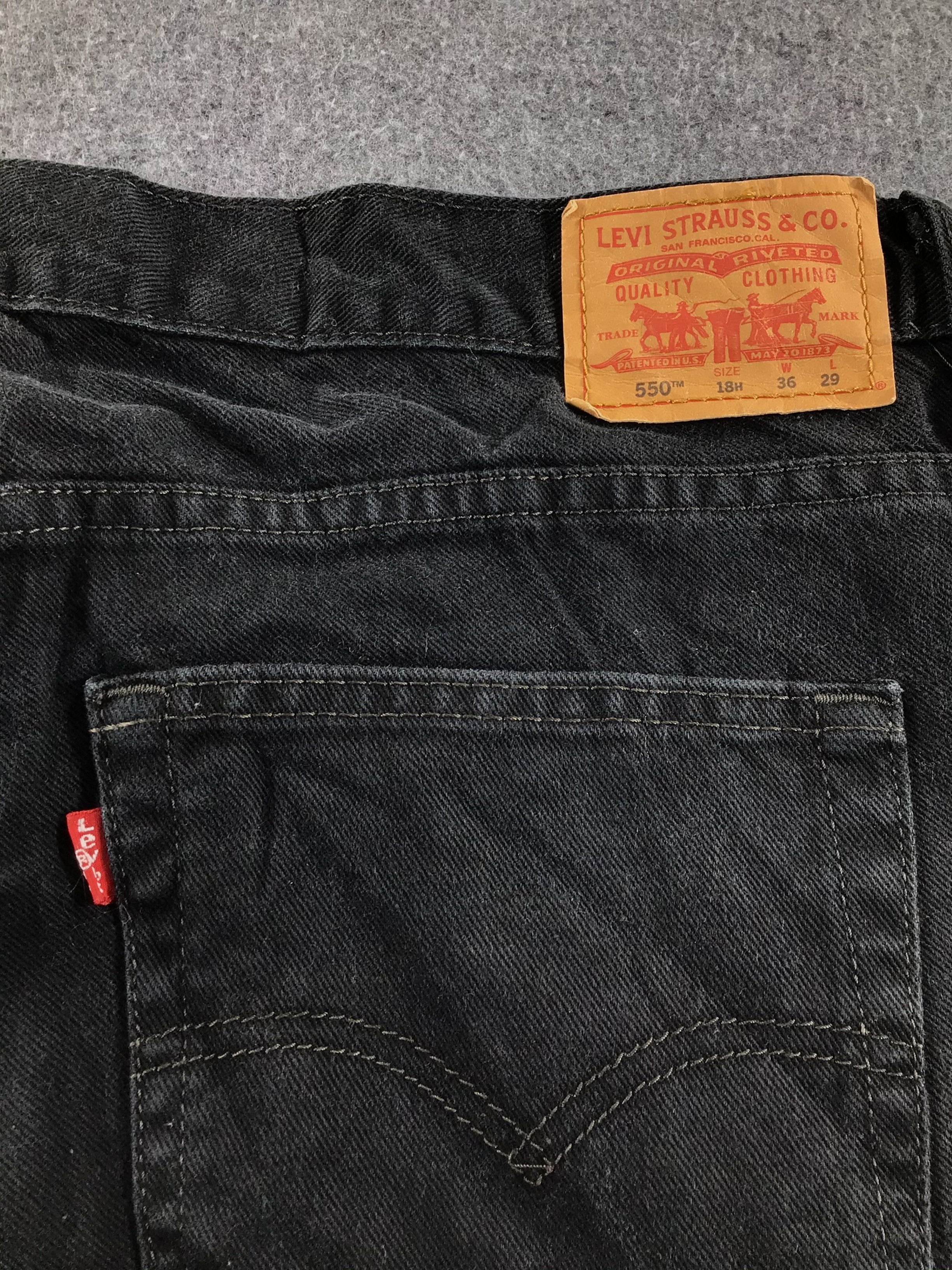 Levi's Vintage Levis 550 Jeans Levi's Black Denim -J479 Size US 37 - 5 Thumbnail